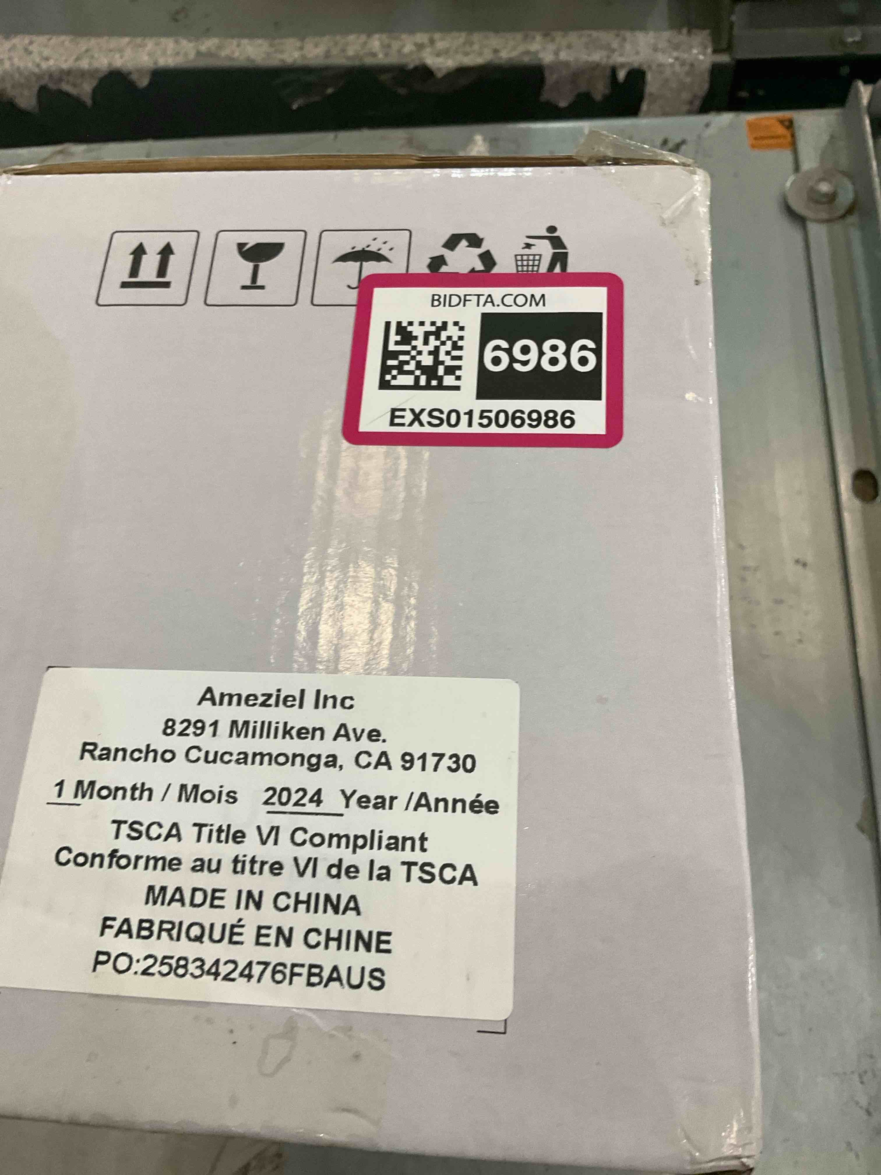 https://s3.amazonaws.com/lotting-images-prod/BargainHunt/EXS01506986_1716302326742.jpeg