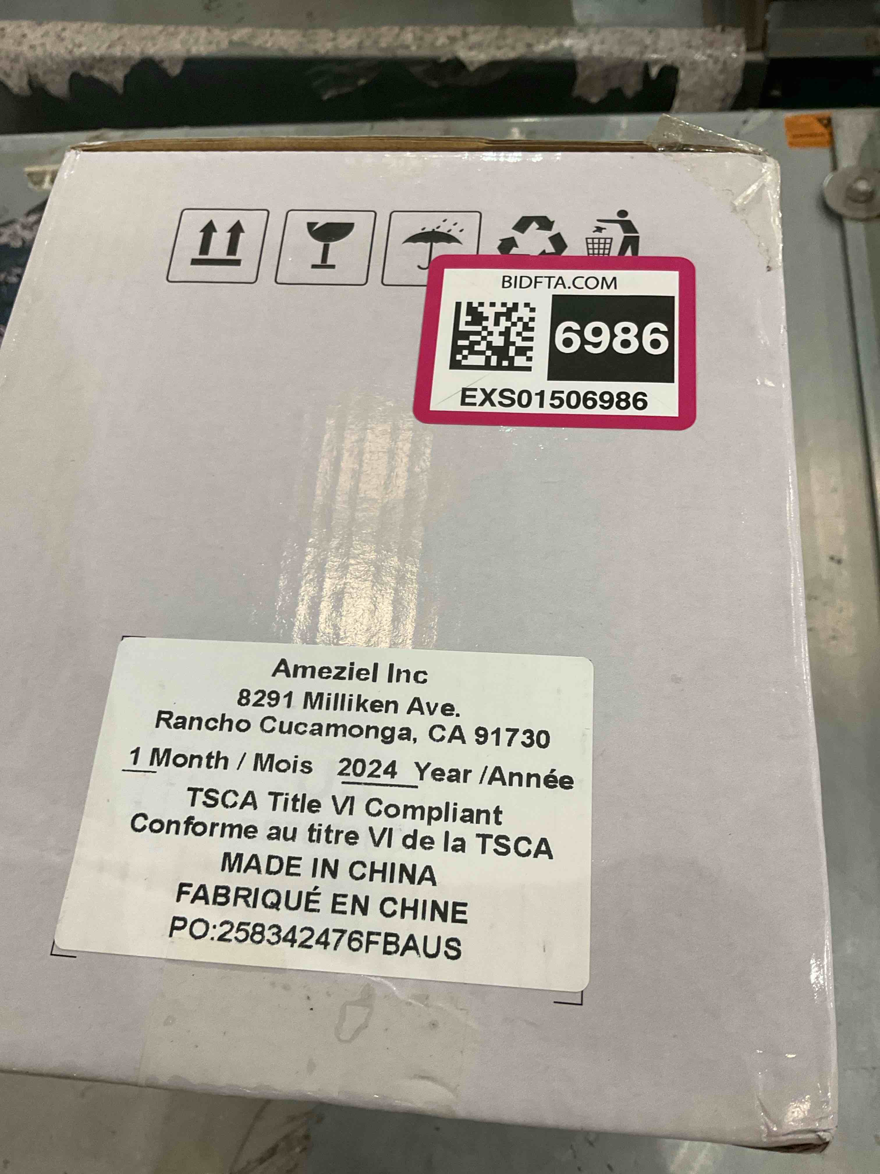 https://s3.amazonaws.com/lotting-images-prod/BargainHunt/EXS01506986_1716302327678.jpeg