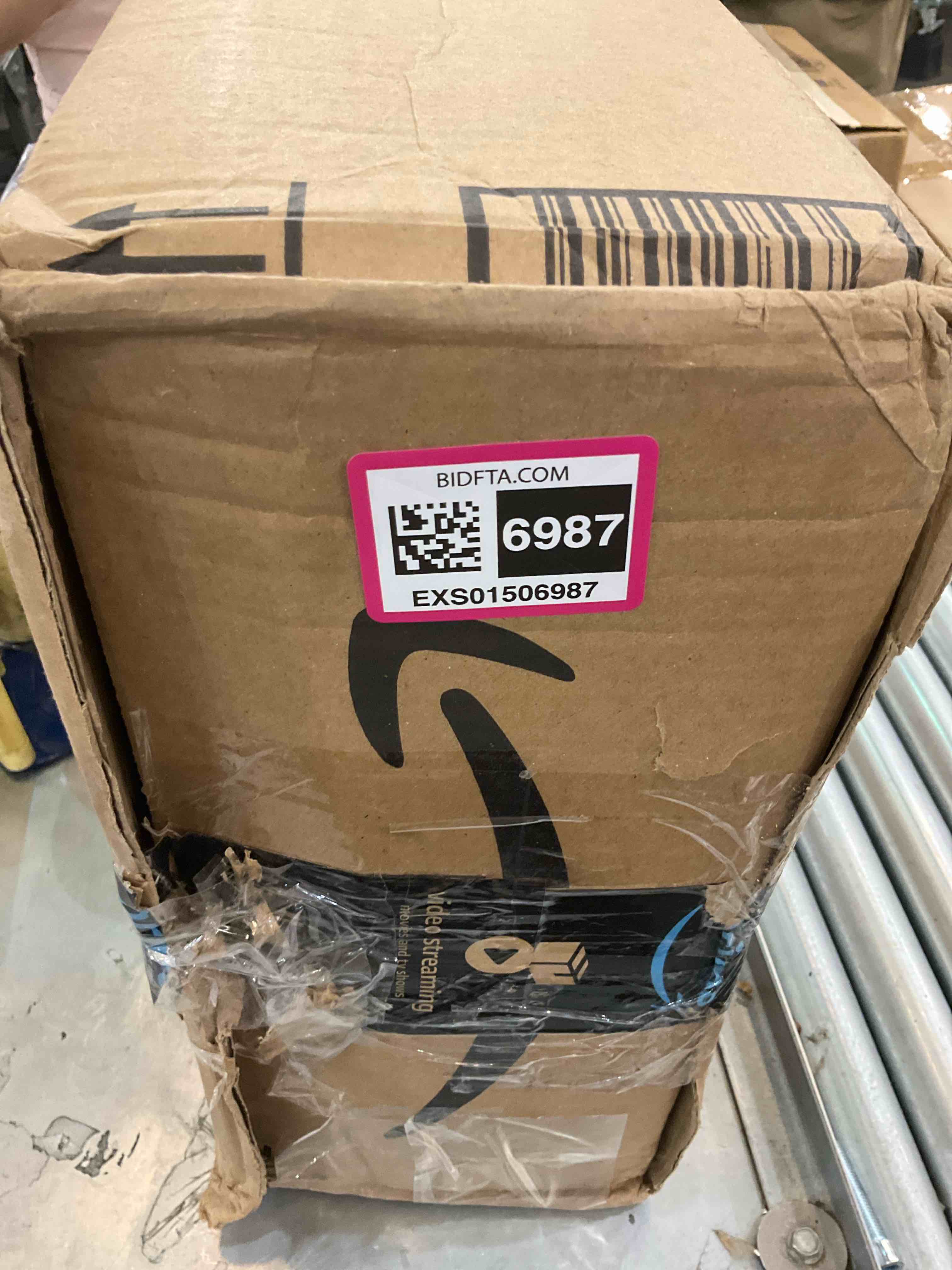 https://s3.amazonaws.com/lotting-images-prod/BargainHunt/EXS01506987_1716302407100.jpeg