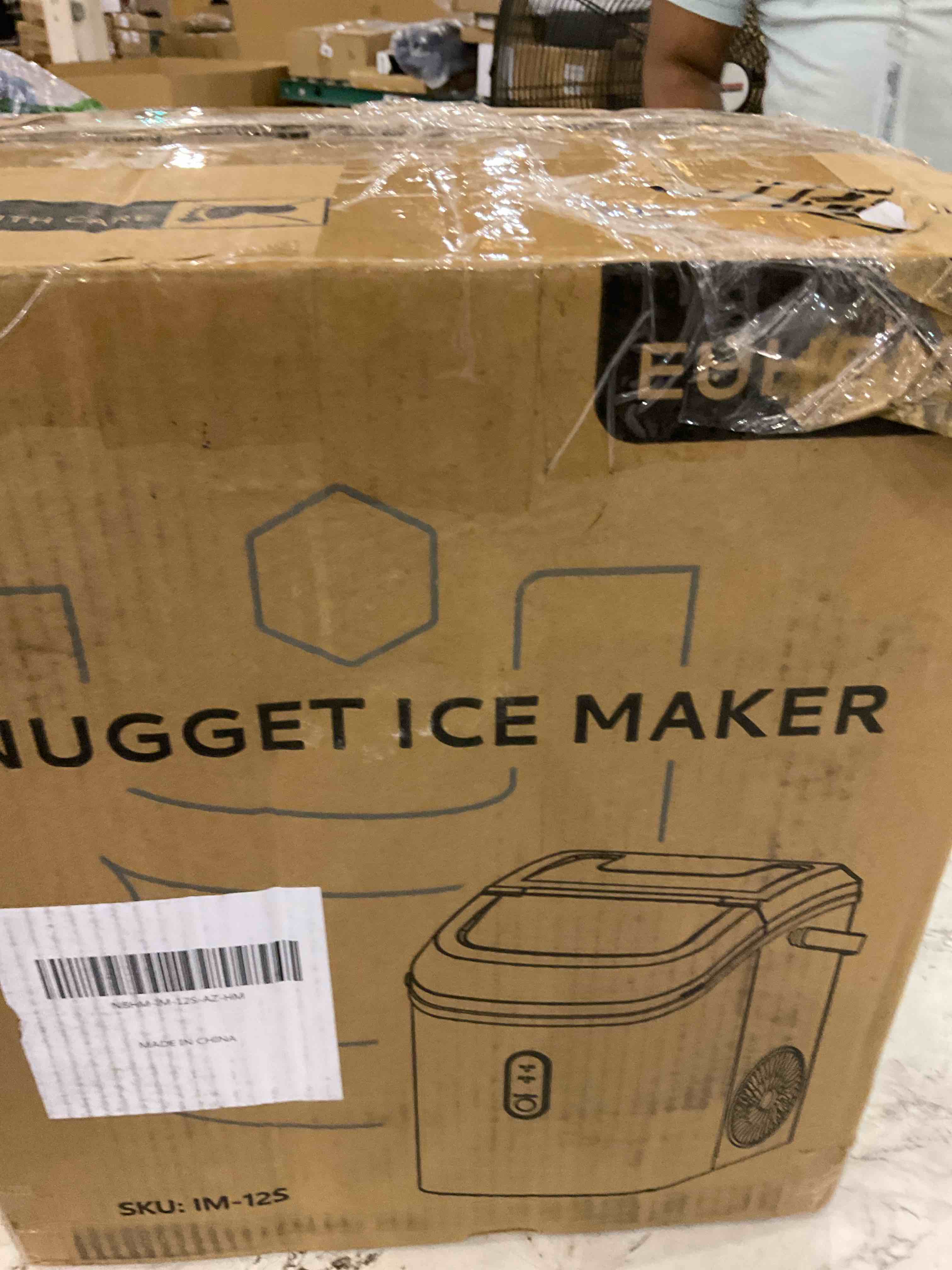 https://s3.amazonaws.com/lotting-images-prod/BargainHunt/EXS01507230_1716899720647.jpeg
