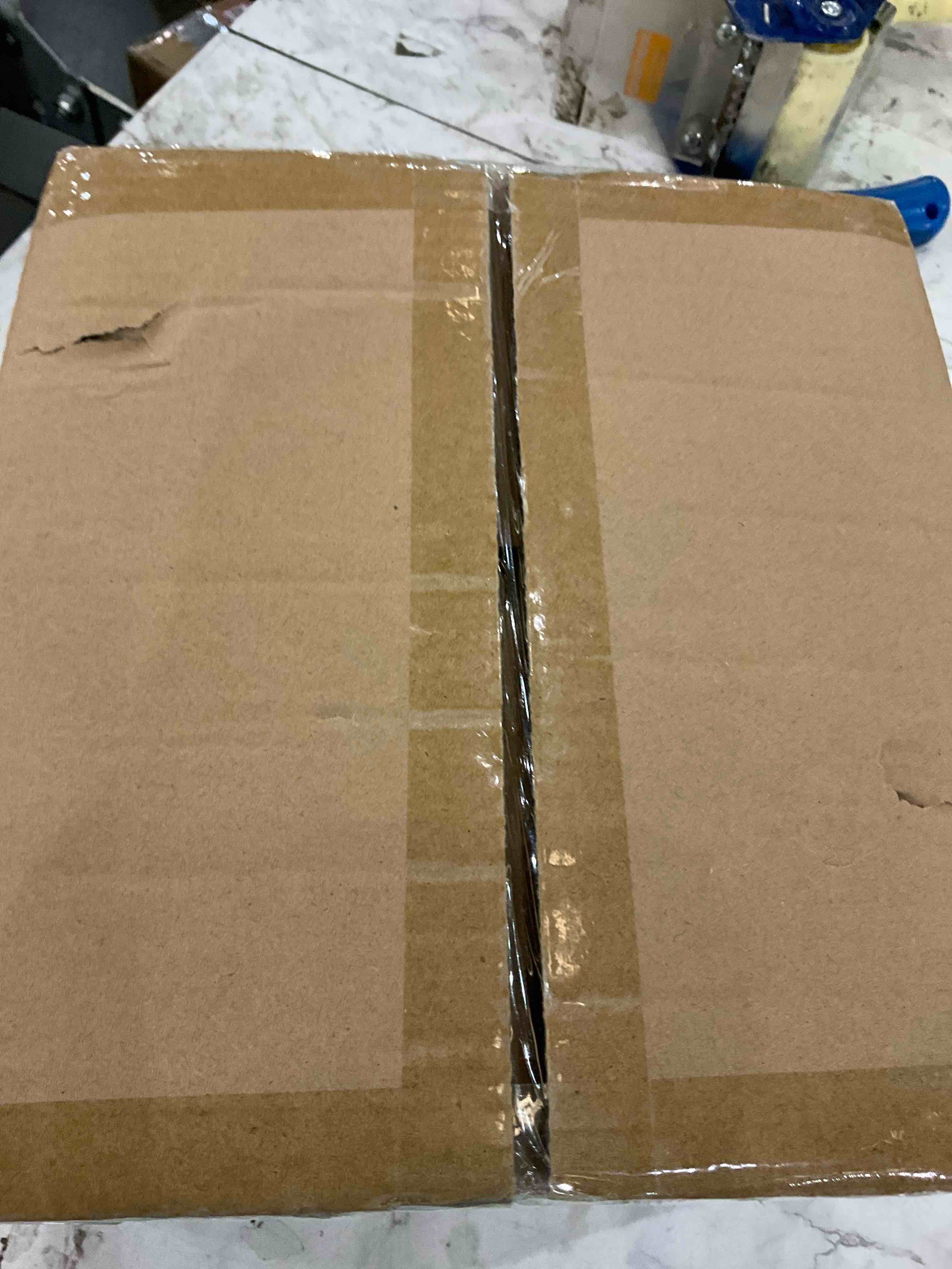 https://s3.amazonaws.com/lotting-images-prod/BargainHunt/EXS01507249_1716900779080.jpeg