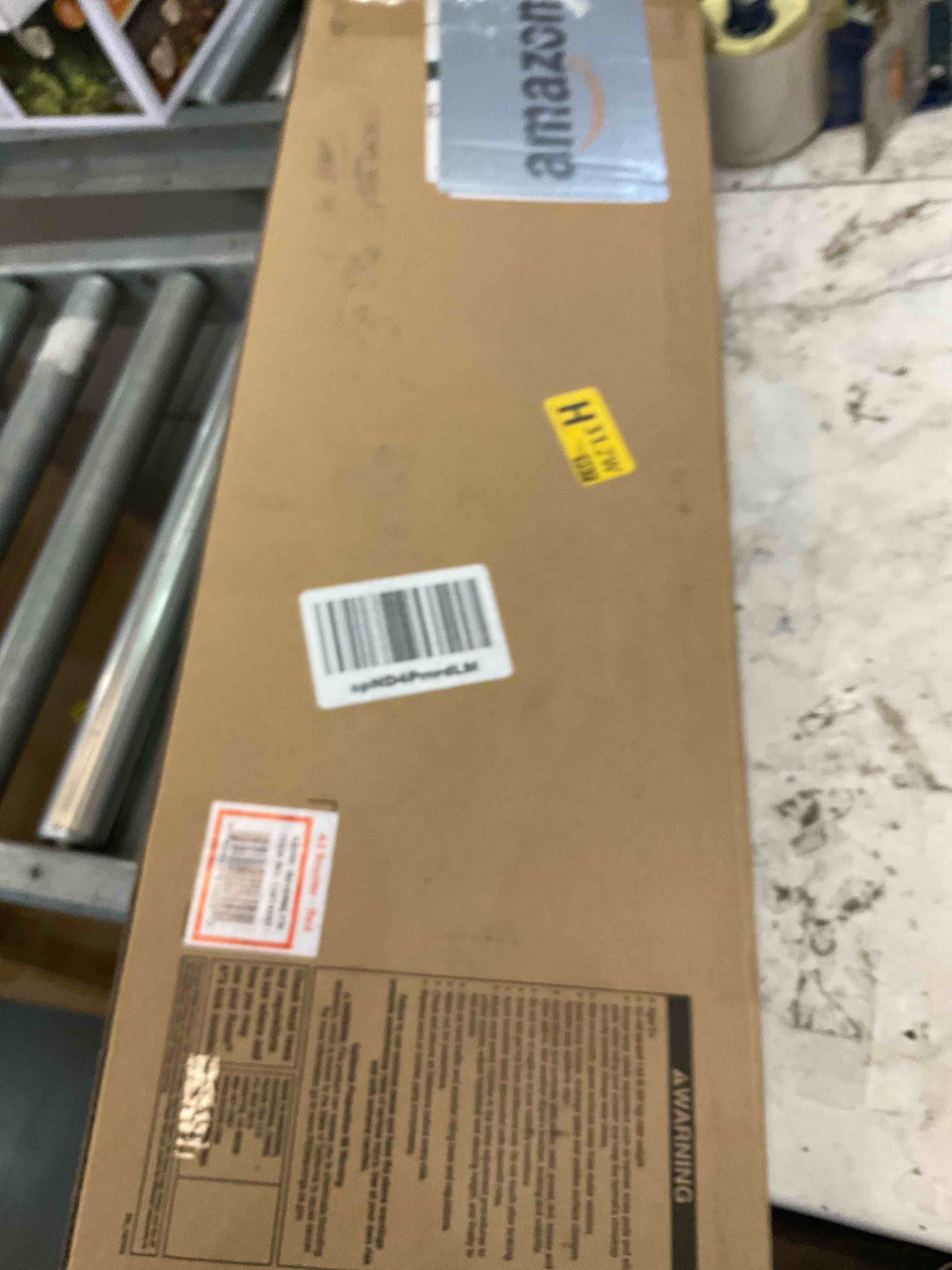 https://s3.amazonaws.com/lotting-images-prod/BargainHunt/EXS01507369_1716916297362.jpeg