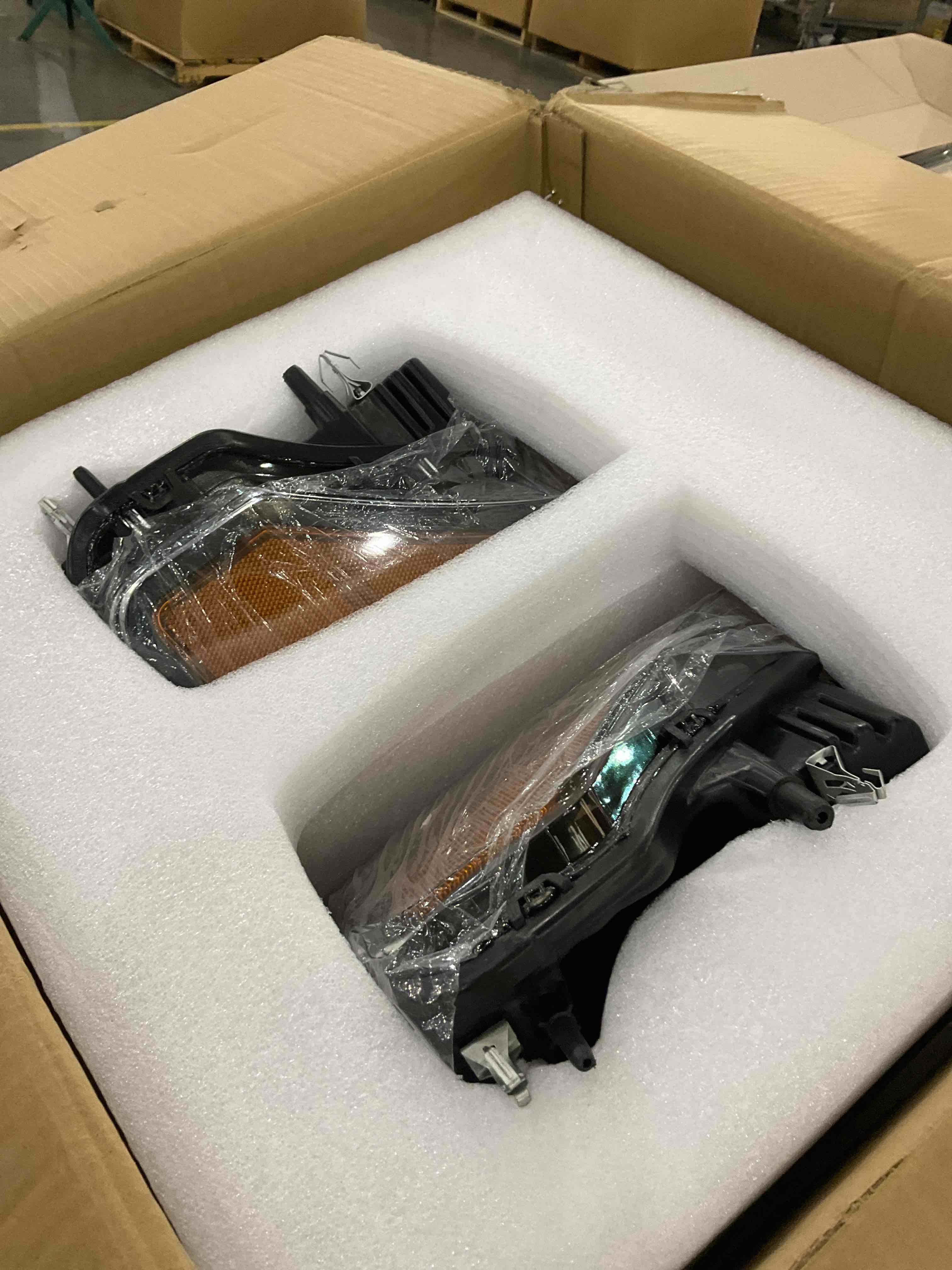 https://s3.amazonaws.com/lotting-images-prod/BargainHunt/EXS01507697_1715957626790.jpeg