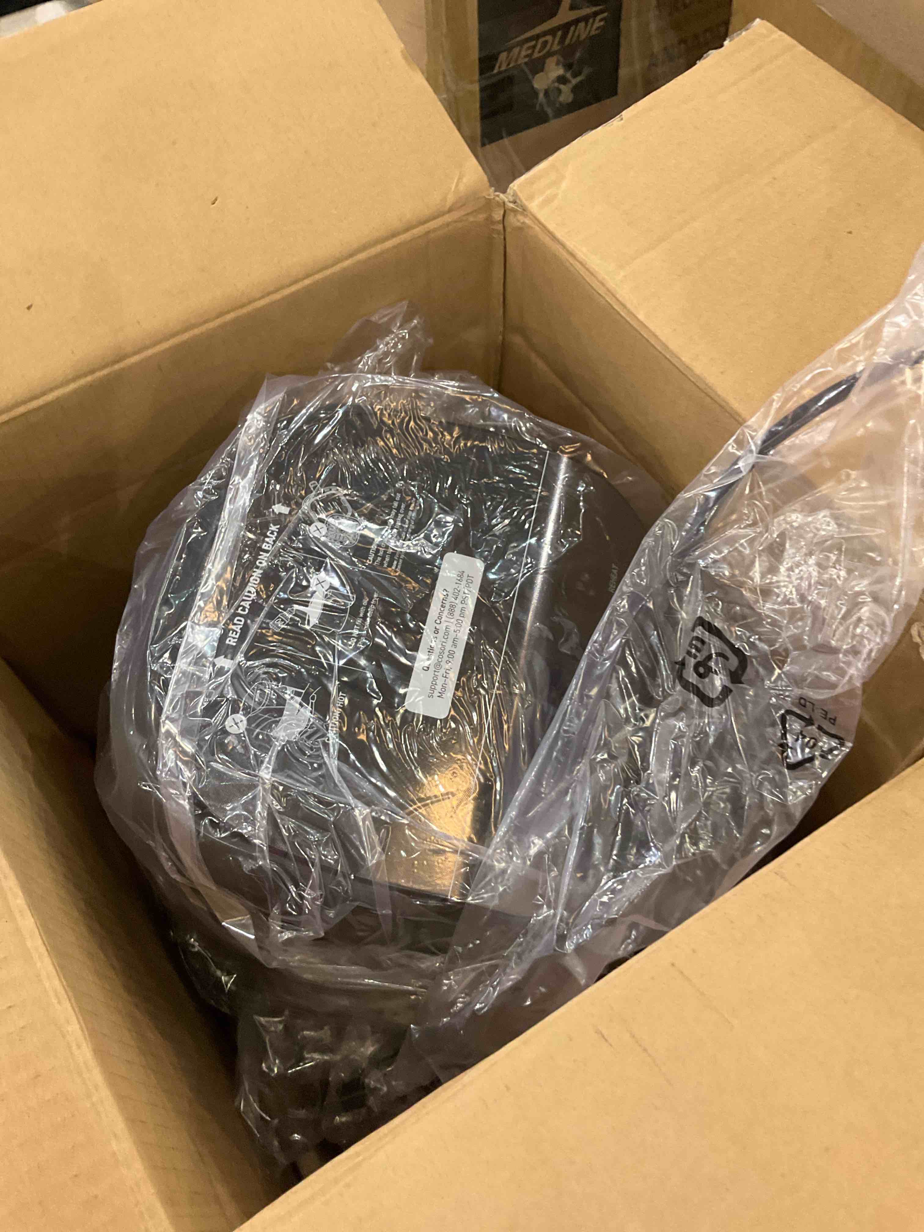 https://s3.amazonaws.com/lotting-images-prod/BargainHunt/EXS01507869_1716211775577.jpeg