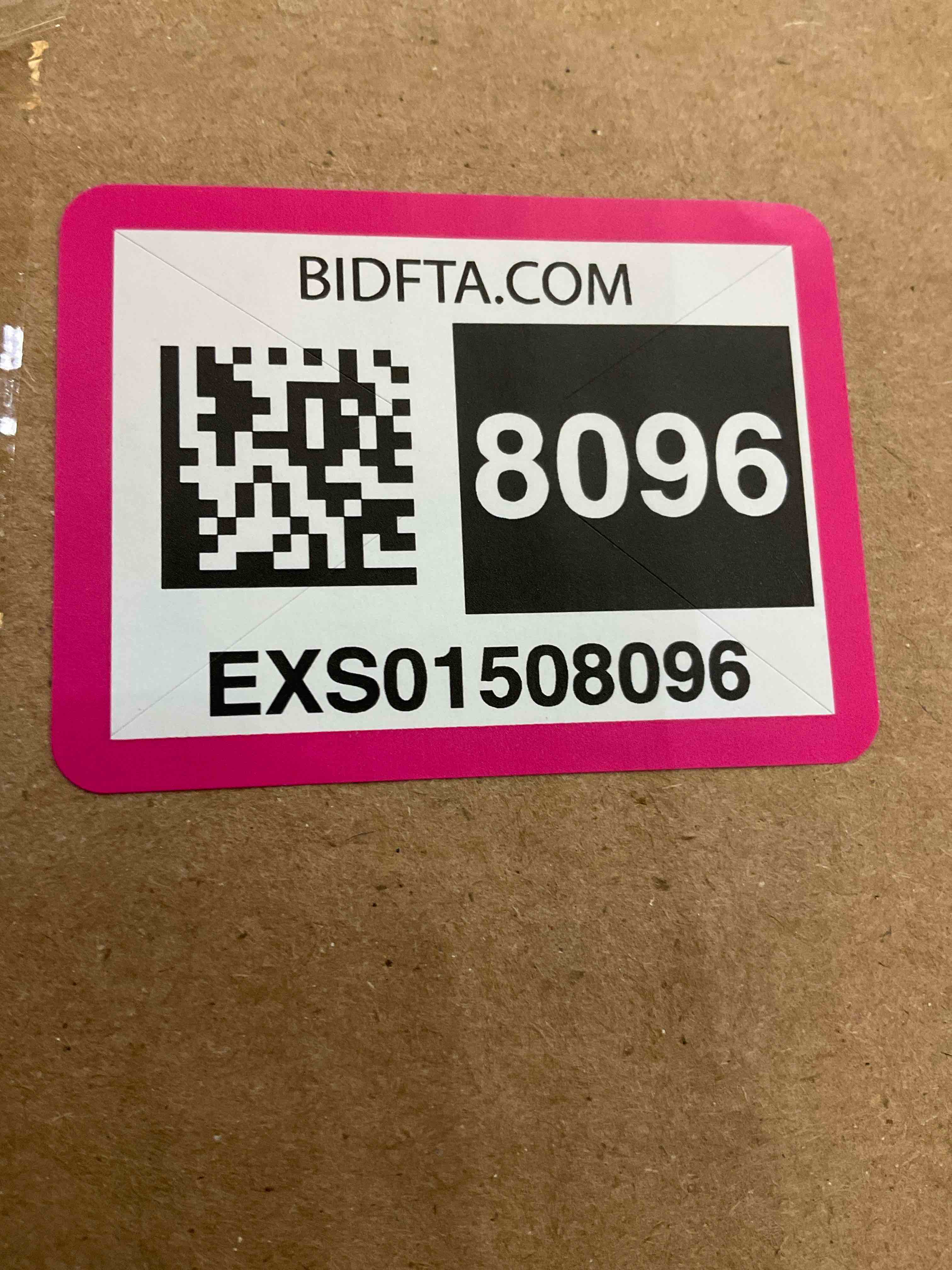 https://s3.amazonaws.com/lotting-images-prod/BargainHunt/EXS01508096_1717081743741.jpeg