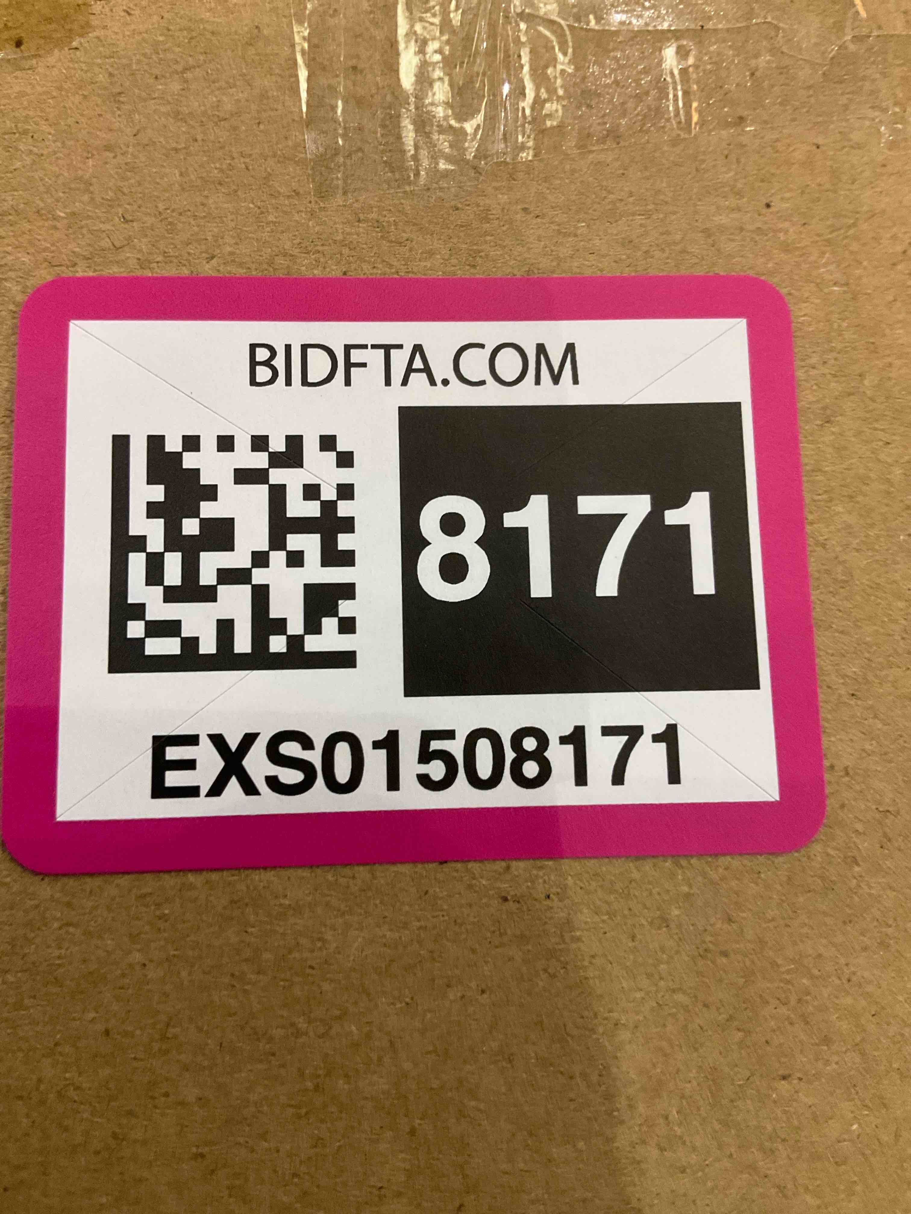 https://s3.amazonaws.com/lotting-images-prod/BargainHunt/EXS01508171_1717417579885.jpeg