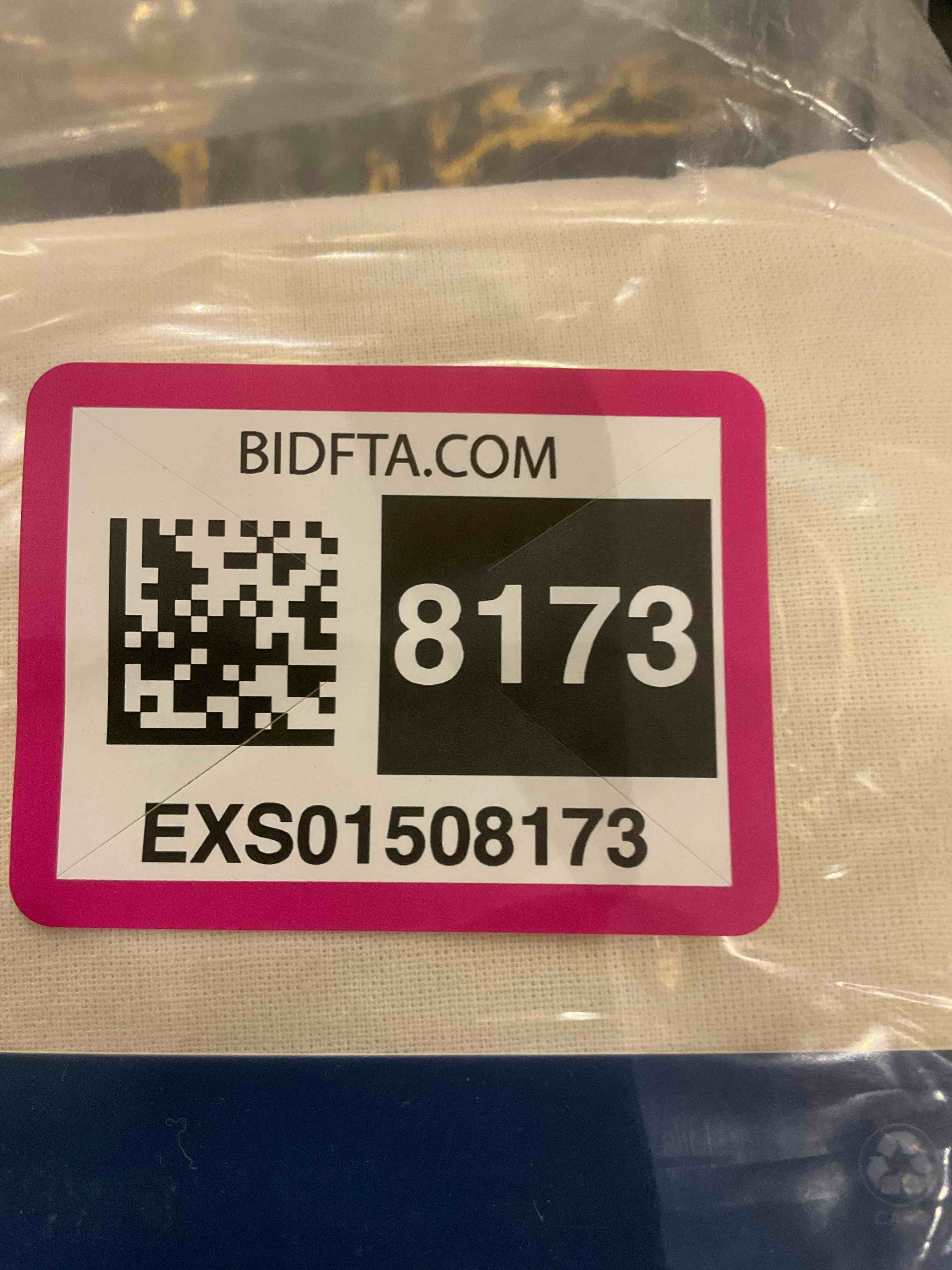 https://s3.amazonaws.com/lotting-images-prod/BargainHunt/EXS01508173_1717418018089.jpeg