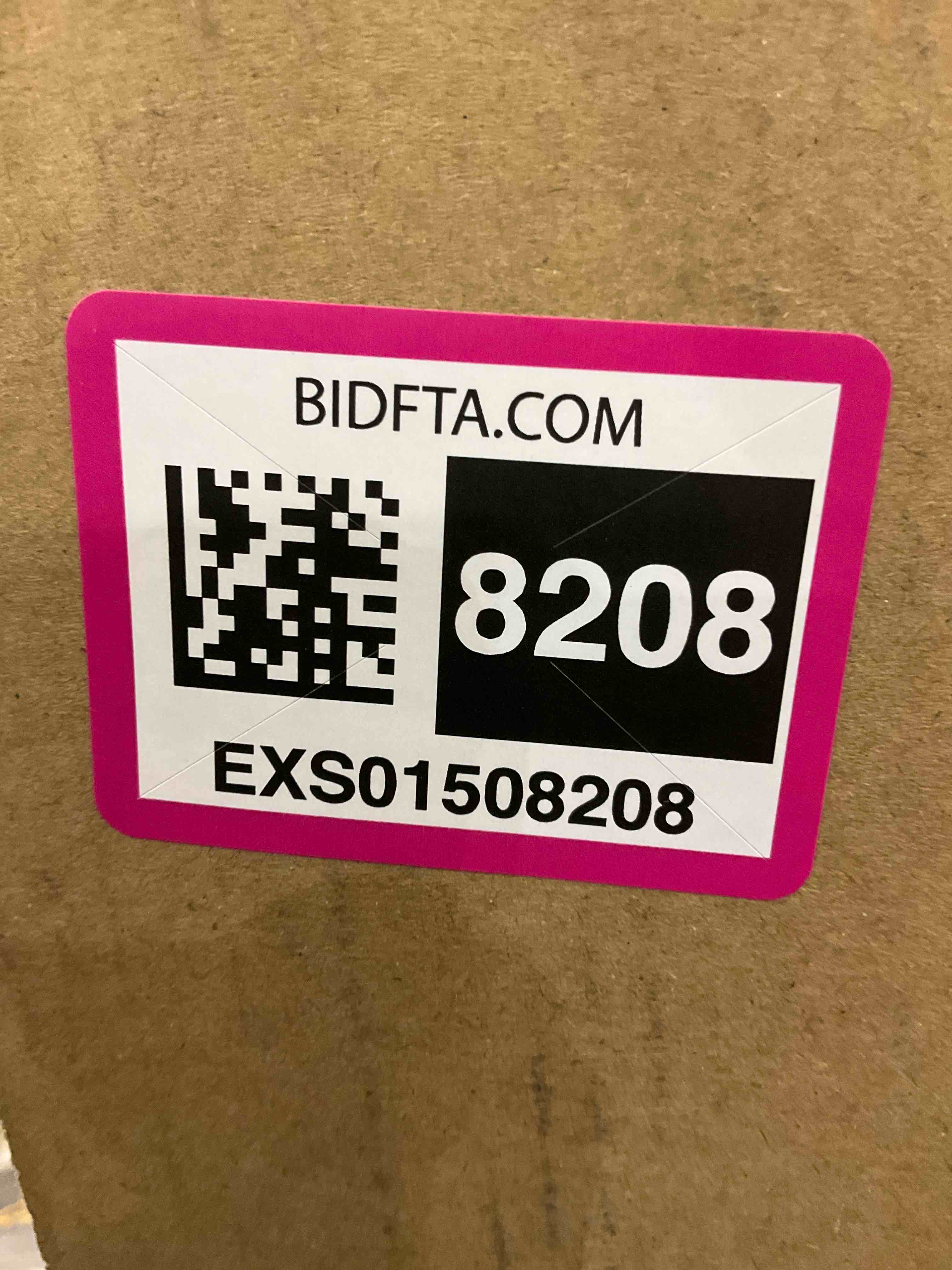 https://s3.amazonaws.com/lotting-images-prod/BargainHunt/EXS01508208_1717425291524.jpeg