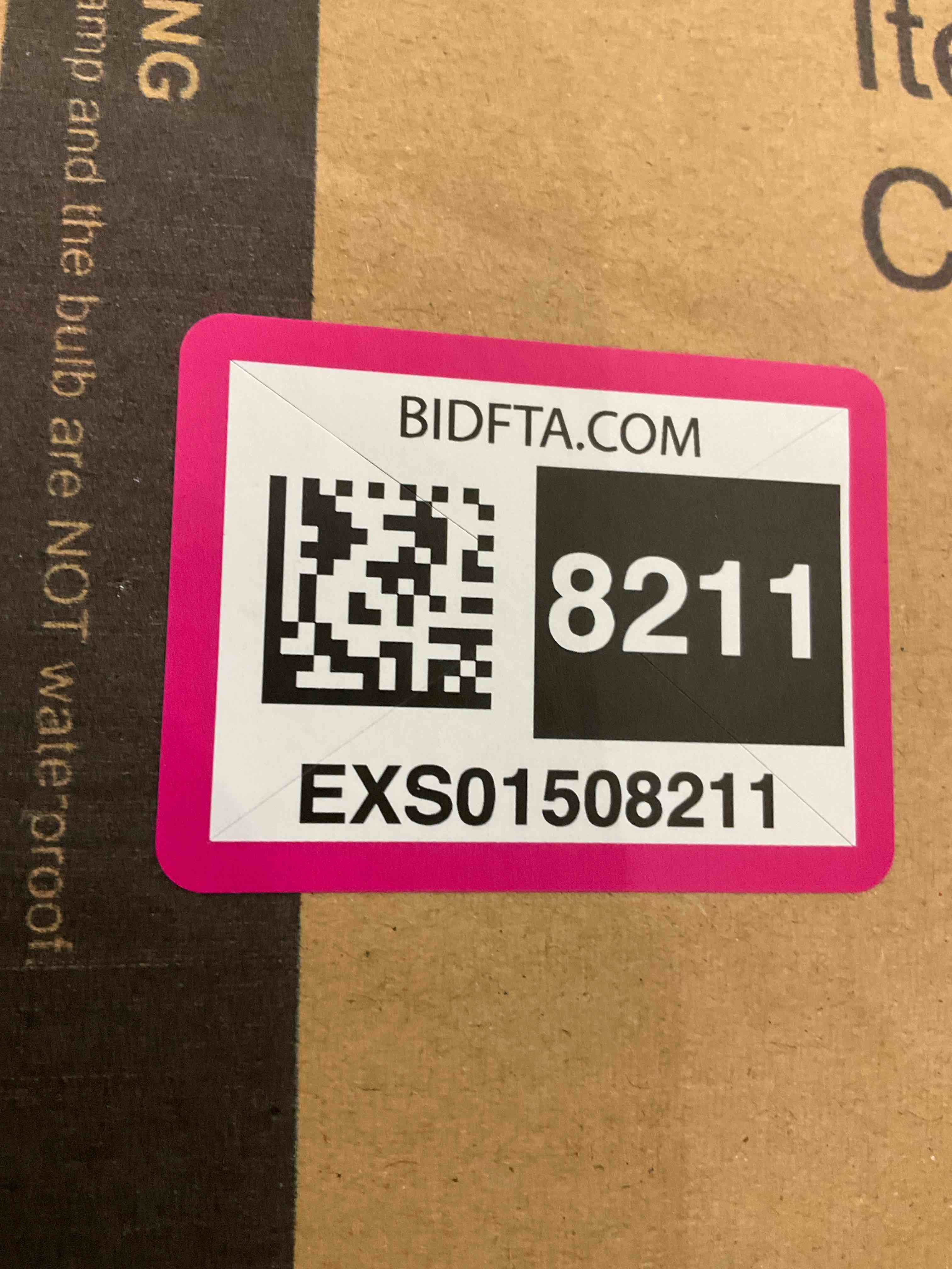 https://s3.amazonaws.com/lotting-images-prod/BargainHunt/EXS01508211_1717425637150.jpeg