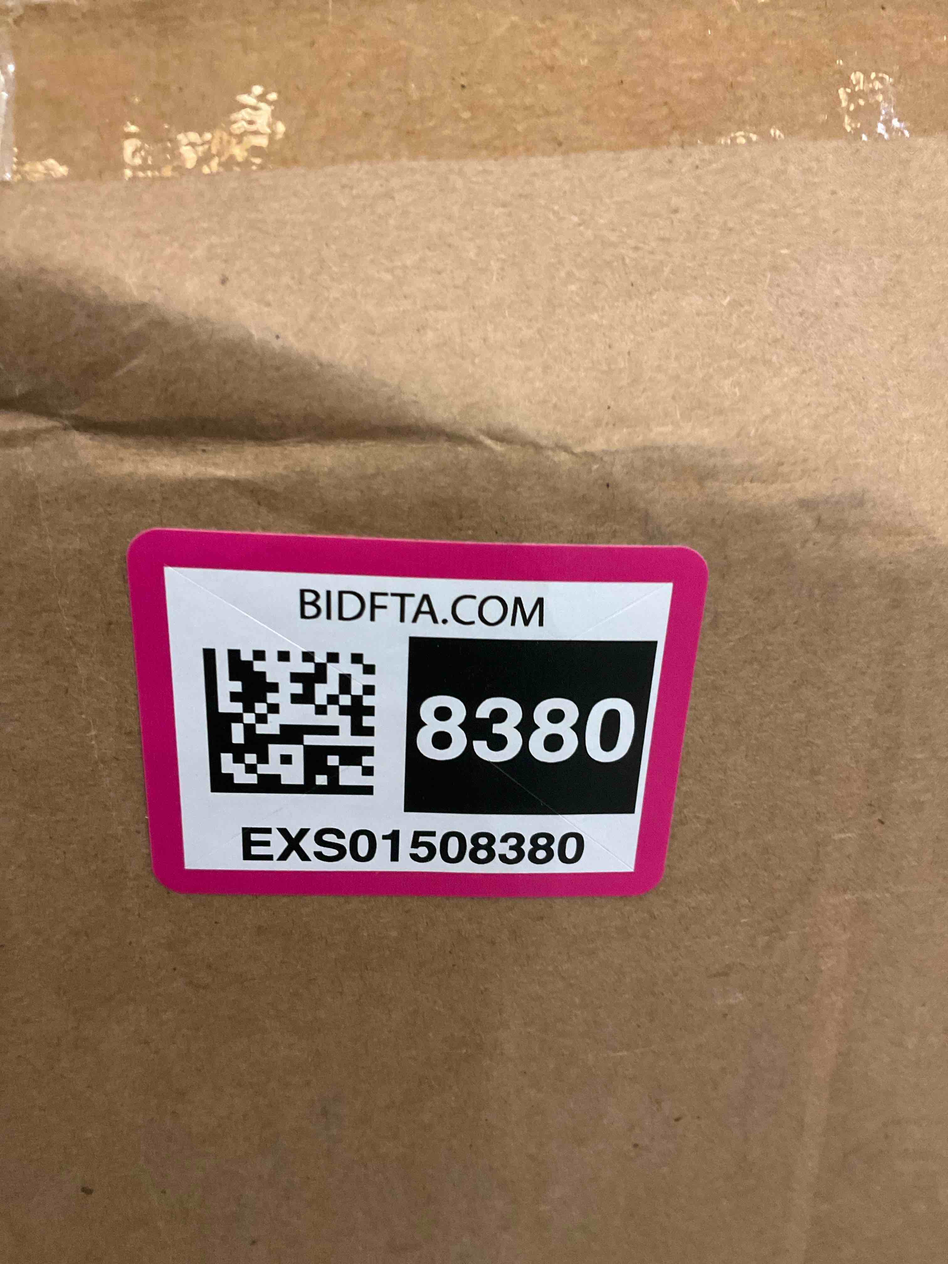 https://s3.amazonaws.com/lotting-images-prod/BargainHunt/EXS01508380_1717522966765.jpeg