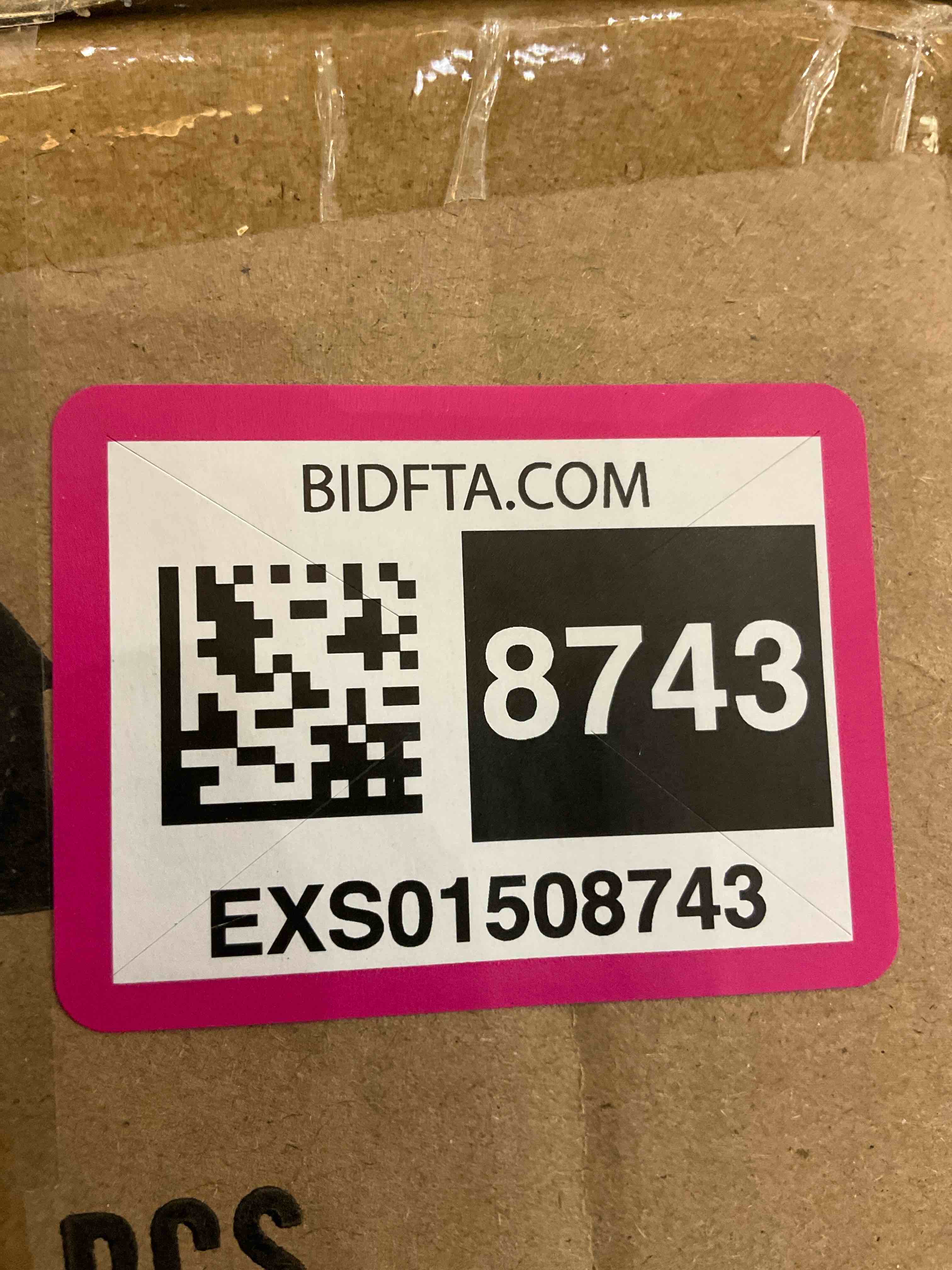 https://s3.amazonaws.com/lotting-images-prod/BargainHunt/EXS01508743_1717769934654.jpeg