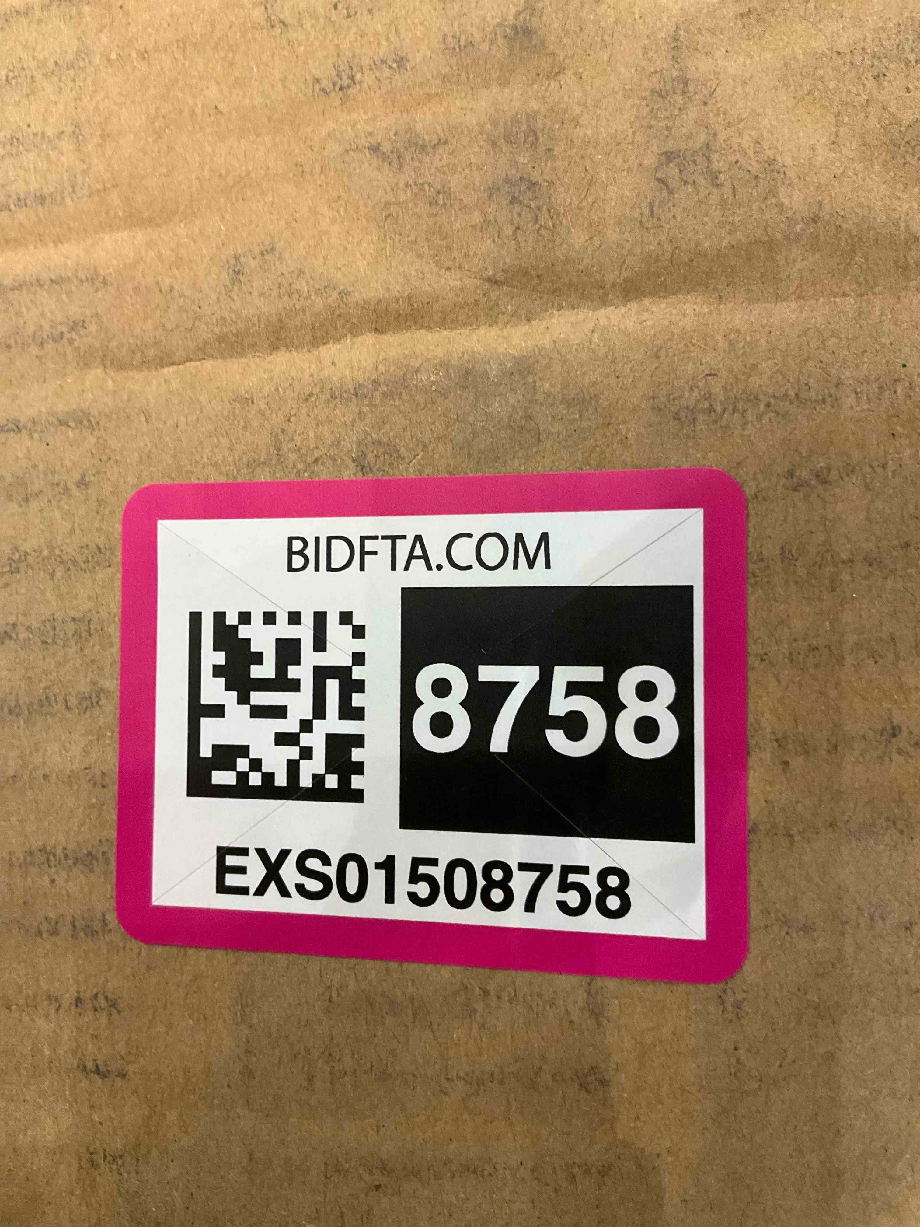 https://s3.amazonaws.com/lotting-images-prod/BargainHunt/EXS01508758_1717772576736.jpeg