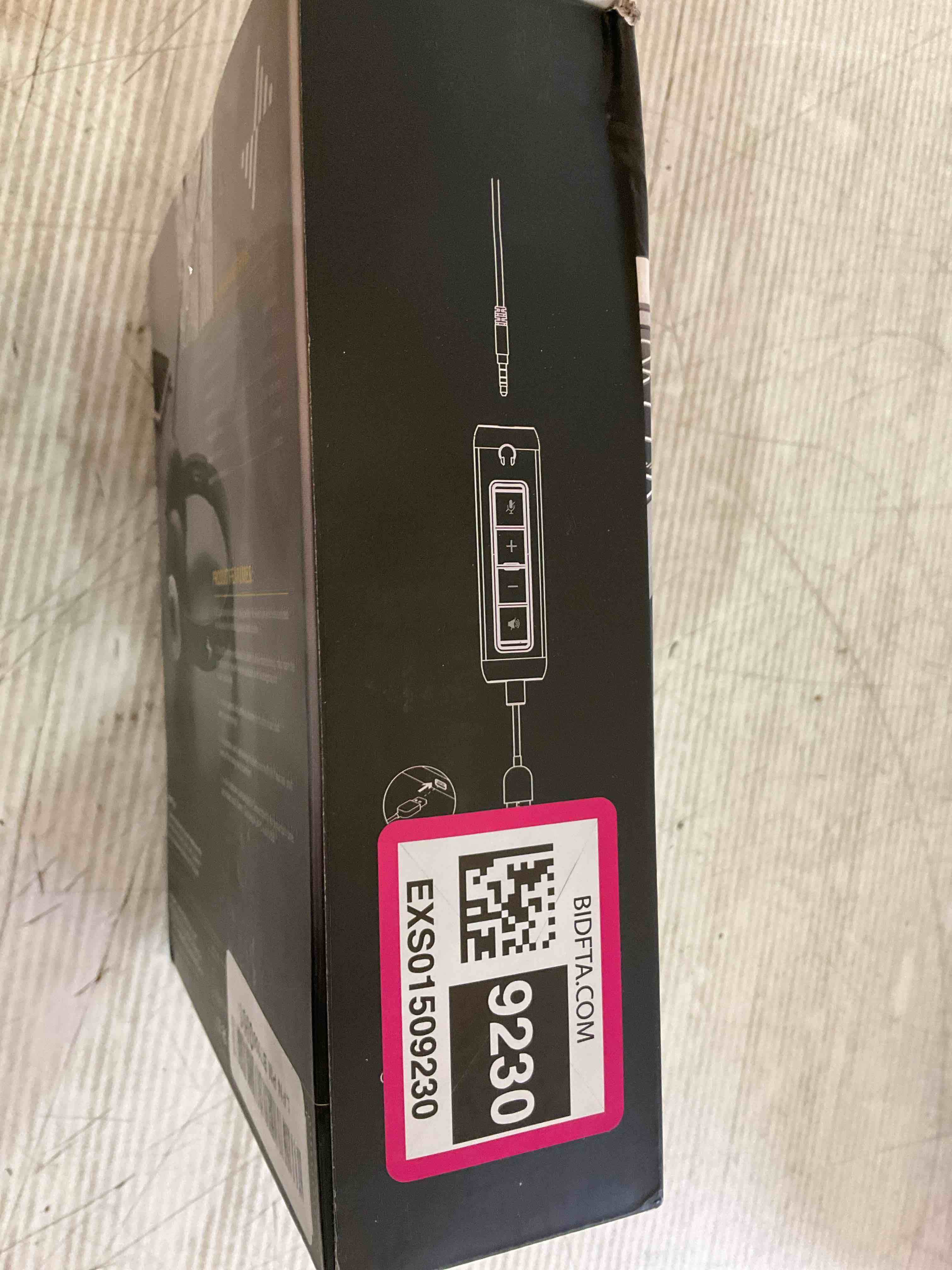 https://s3.amazonaws.com/lotting-images-prod/BargainHunt/EXS01509230_1718807773245.jpeg