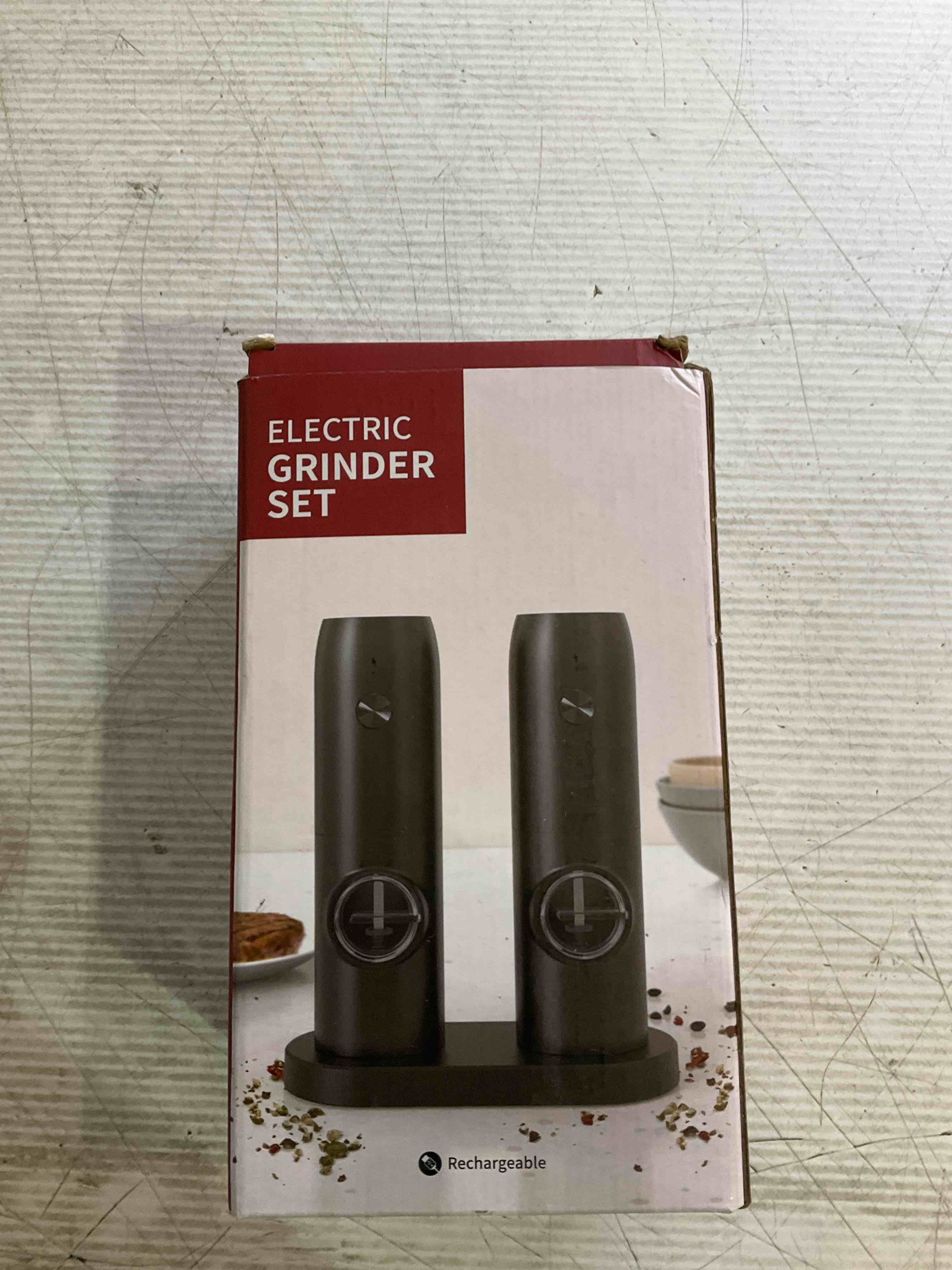 https://s3.amazonaws.com/lotting-images-prod/BargainHunt/EXS01509306_1718969233912.jpeg