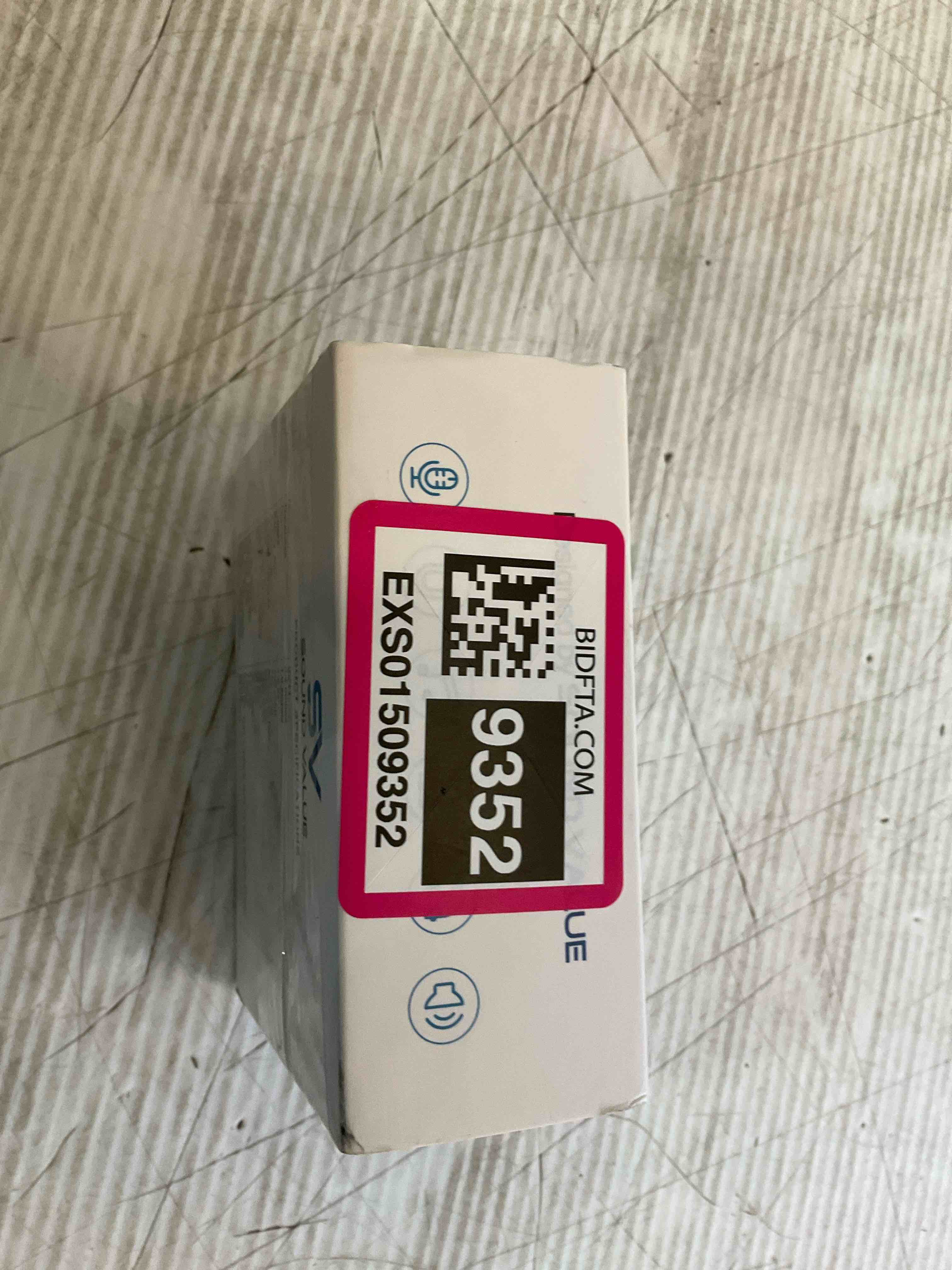 https://s3.amazonaws.com/lotting-images-prod/BargainHunt/EXS01509352_1719244290637.jpeg