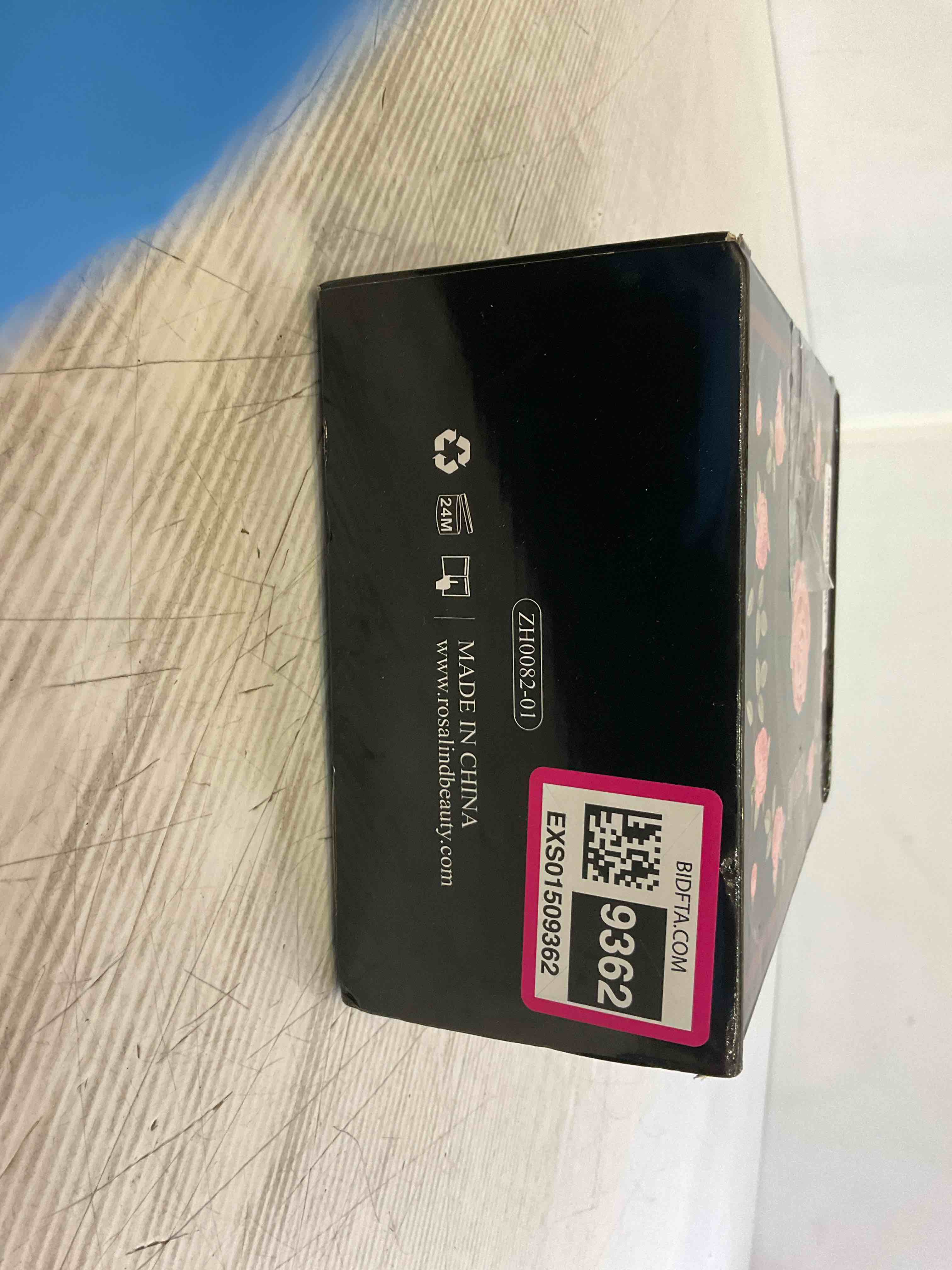 https://s3.amazonaws.com/lotting-images-prod/BargainHunt/EXS01509362_1719253906994.jpeg