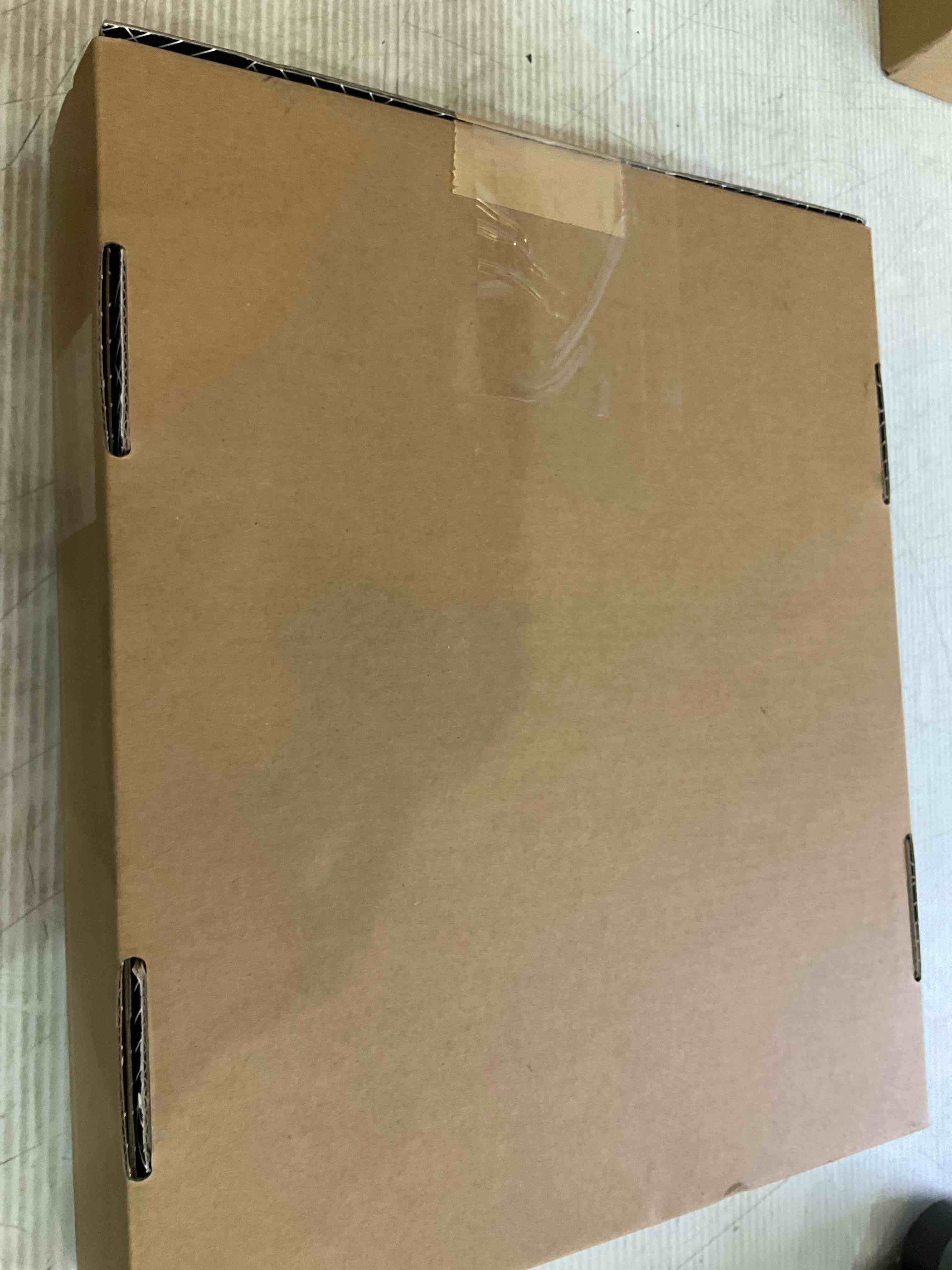 https://s3.amazonaws.com/lotting-images-prod/BargainHunt/EXS01509469_1719412385119.jpeg