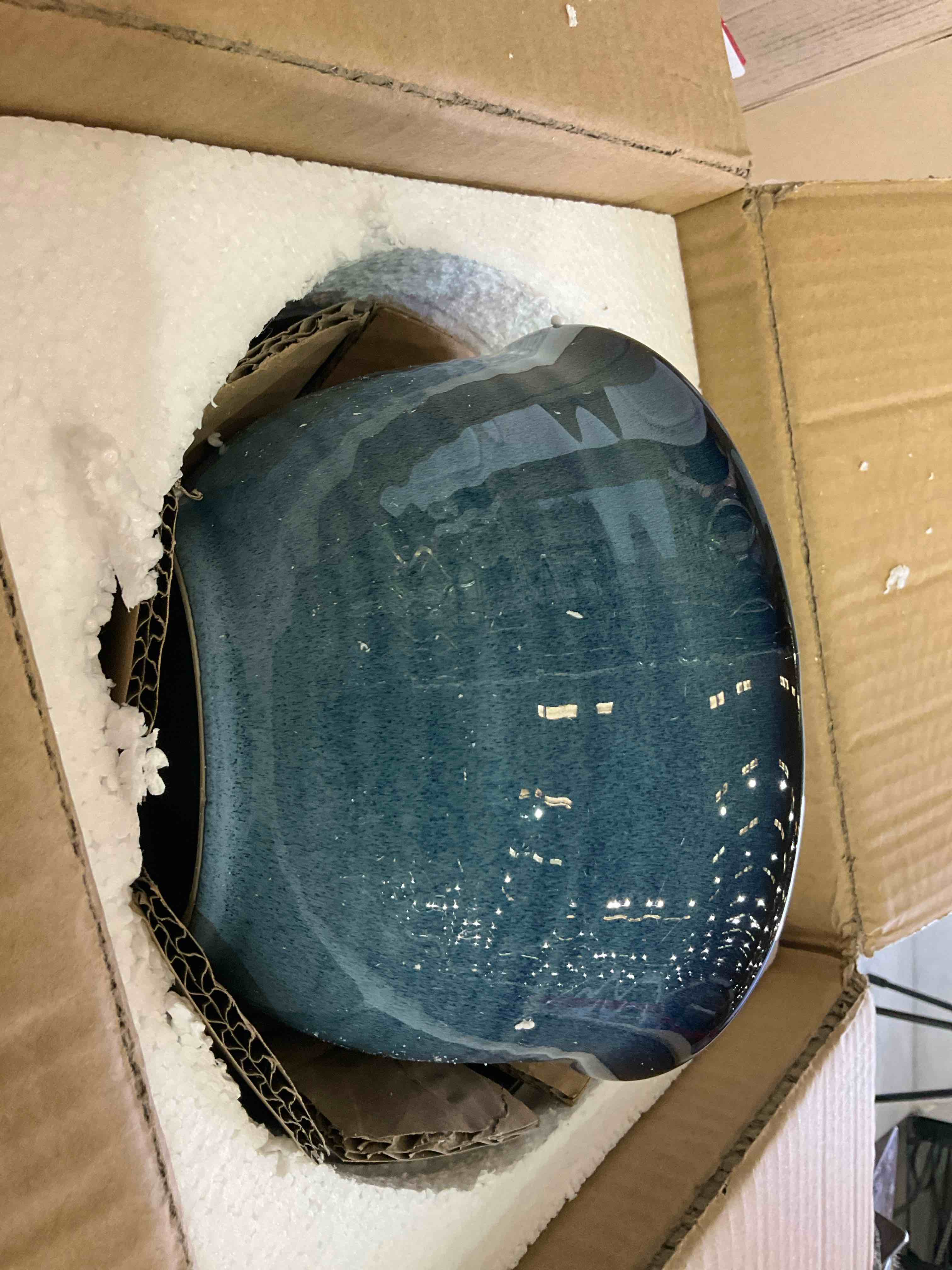 https://s3.amazonaws.com/lotting-images-prod/BargainHunt/EXS01509471_1719412700405.jpeg