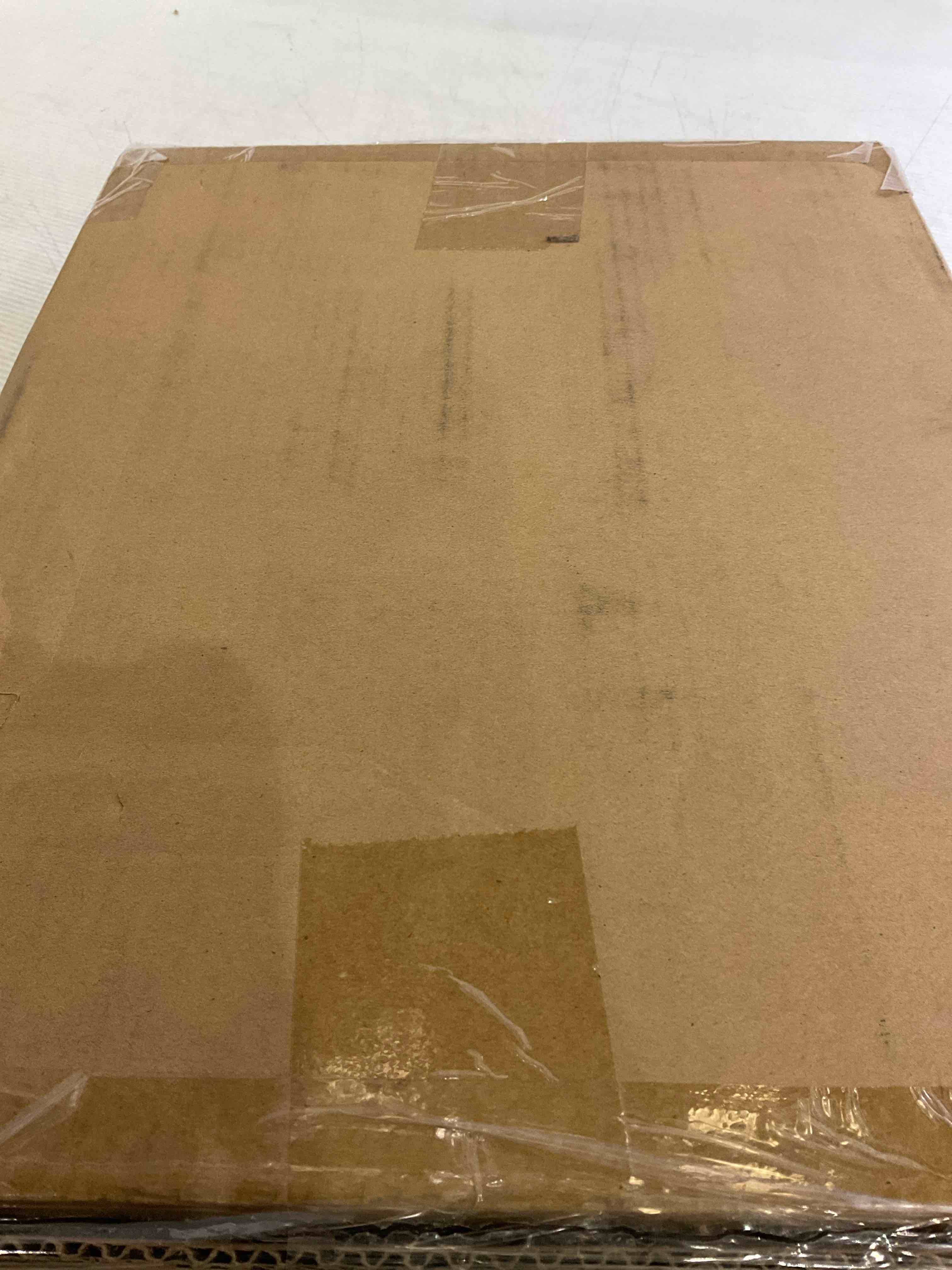 https://s3.amazonaws.com/lotting-images-prod/BargainHunt/EXS01509474_1719414073757.jpeg