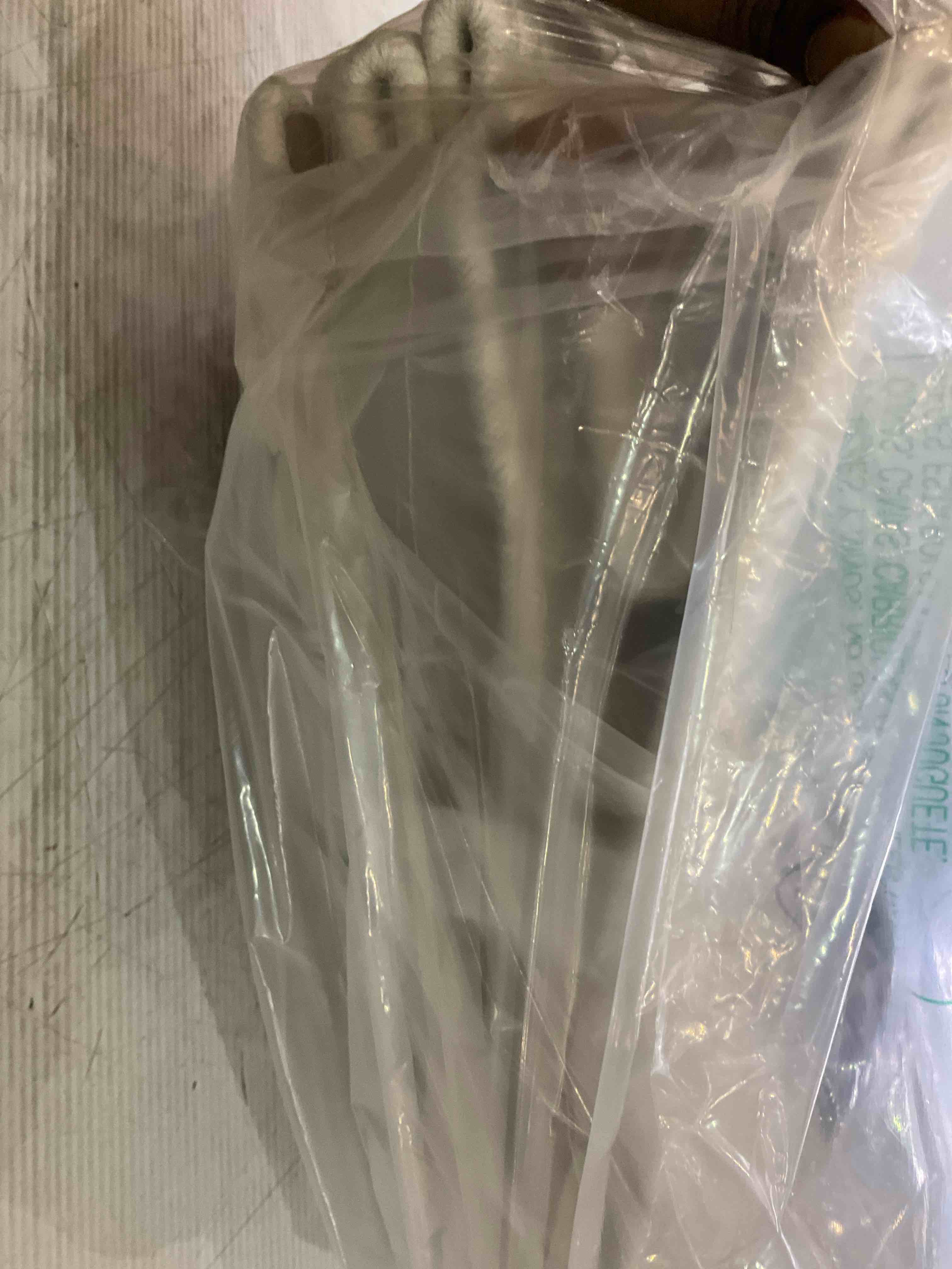 https://s3.amazonaws.com/lotting-images-prod/BargainHunt/EXS01509478_1719414773417.jpeg