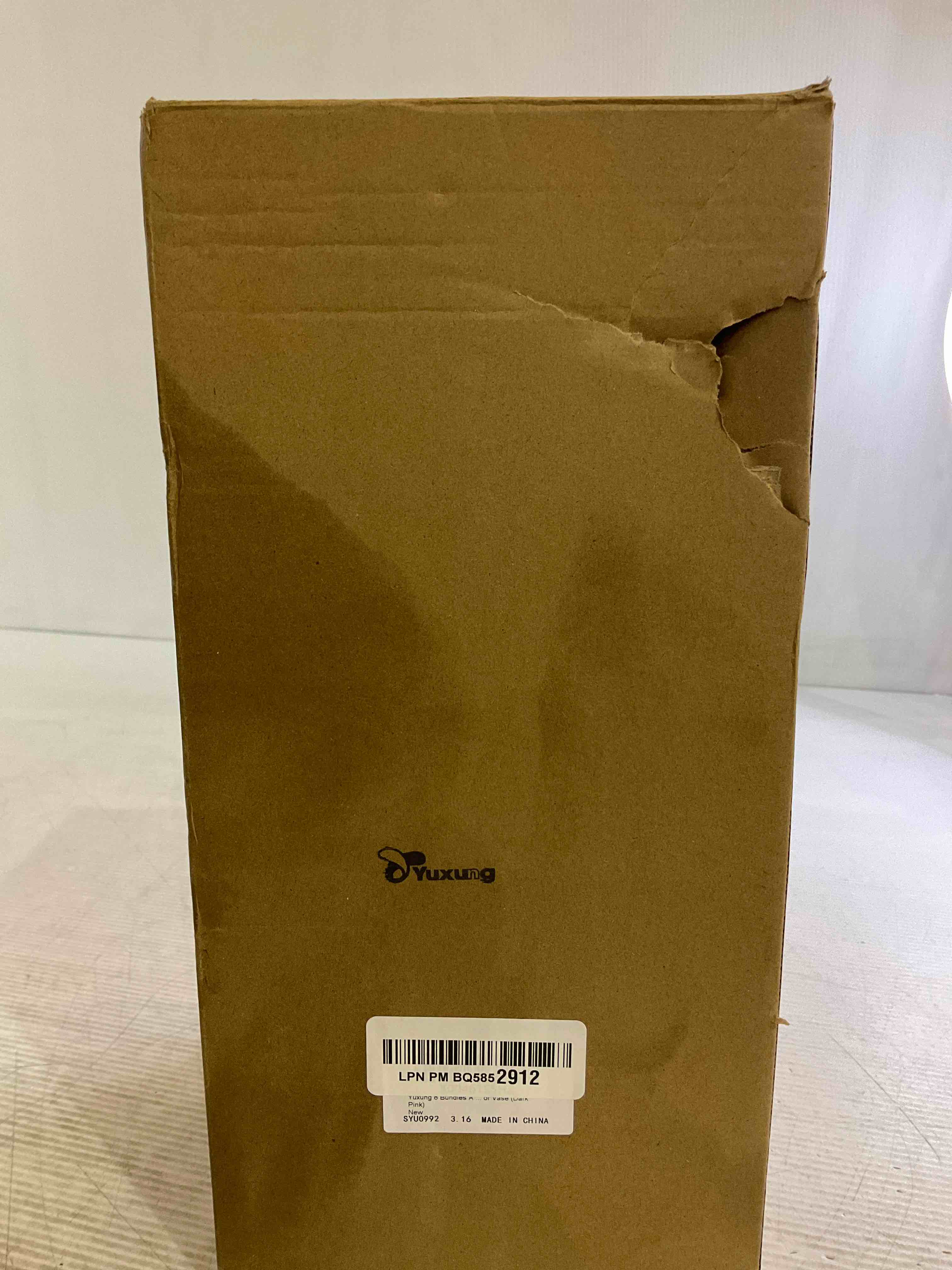 https://s3.amazonaws.com/lotting-images-prod/BargainHunt/EXS01509482_1719415586339.jpeg