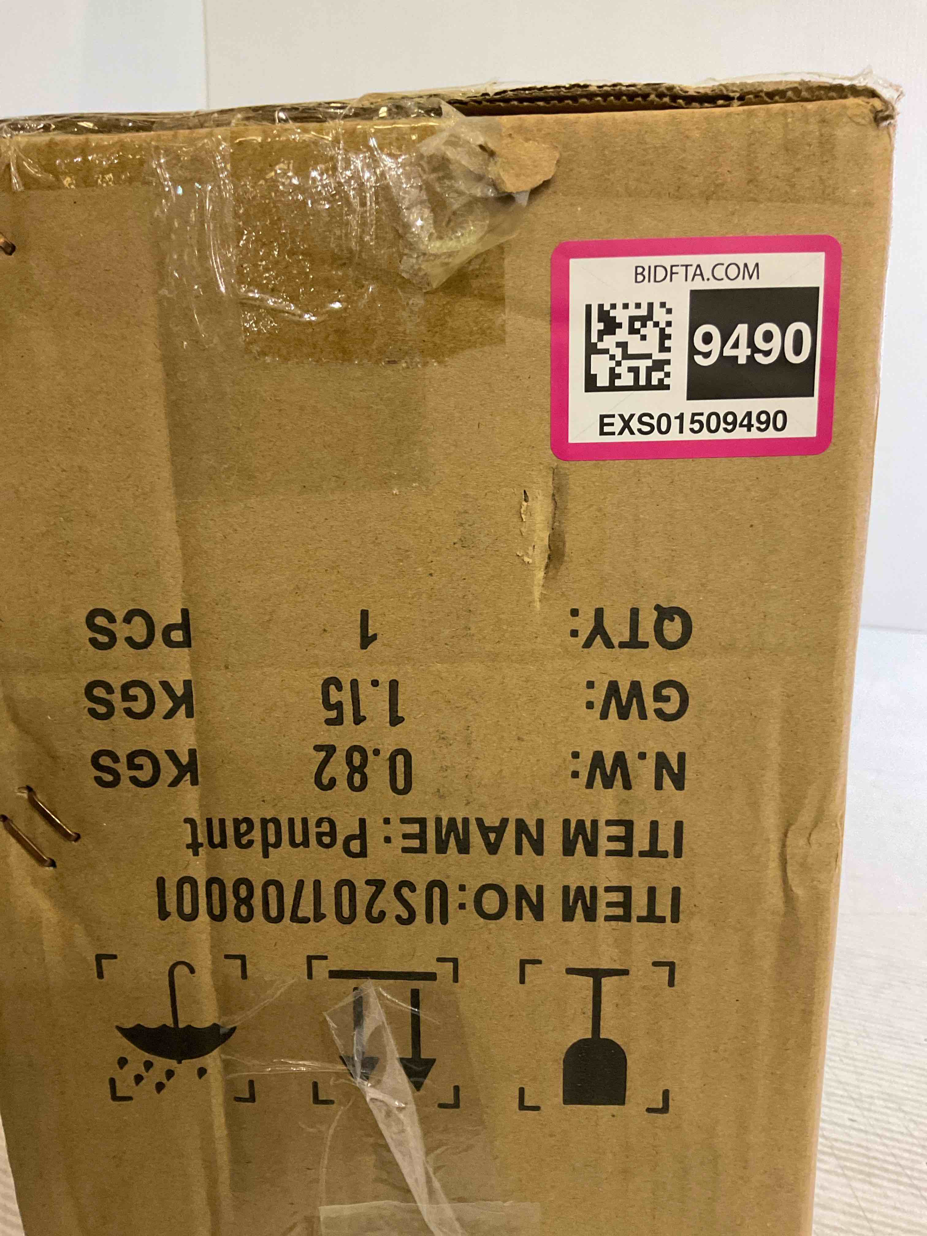 https://s3.amazonaws.com/lotting-images-prod/BargainHunt/EXS01509490_1719420939404.jpeg