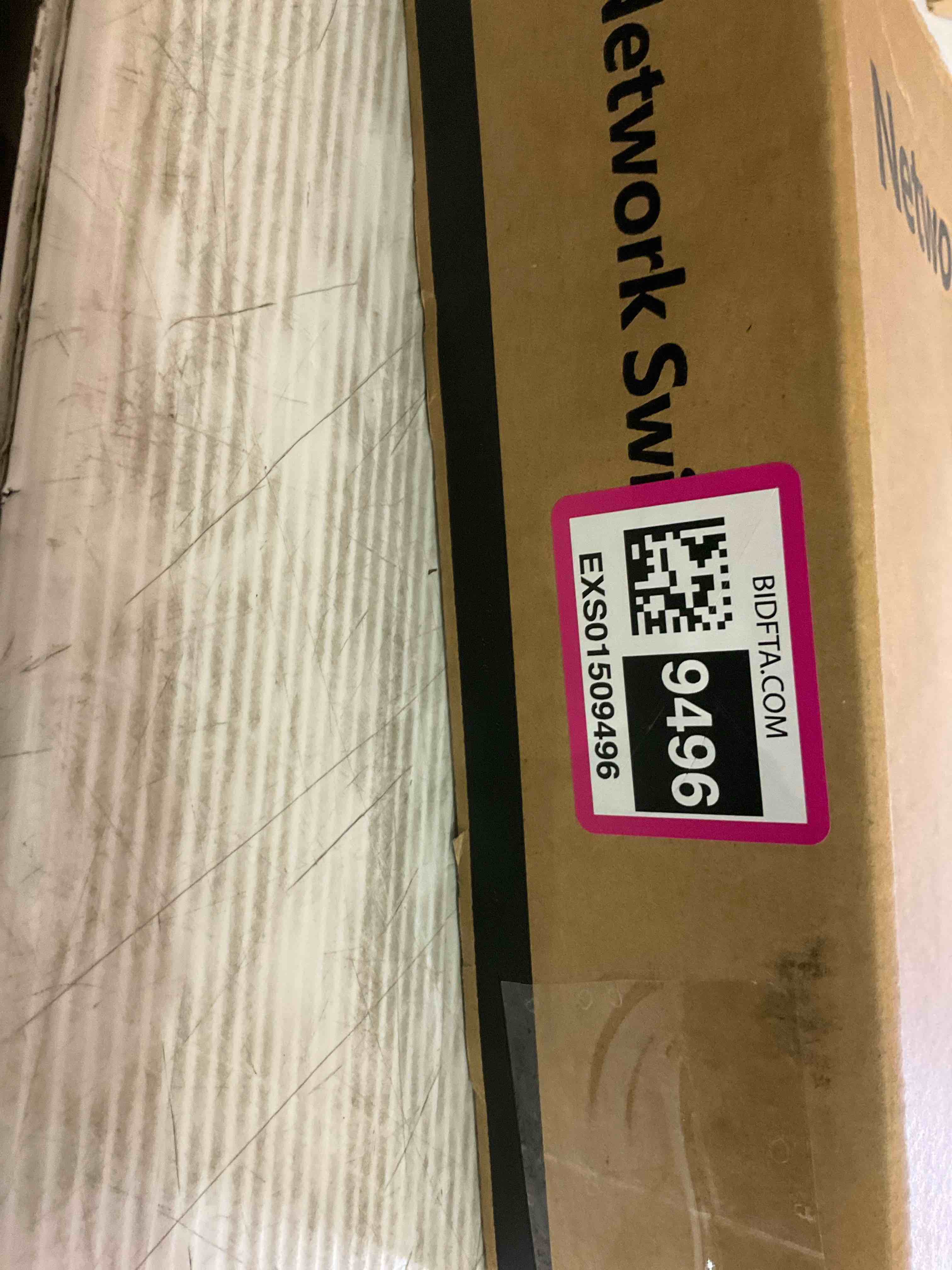 https://s3.amazonaws.com/lotting-images-prod/BargainHunt/EXS01509496_1719423295255.jpeg