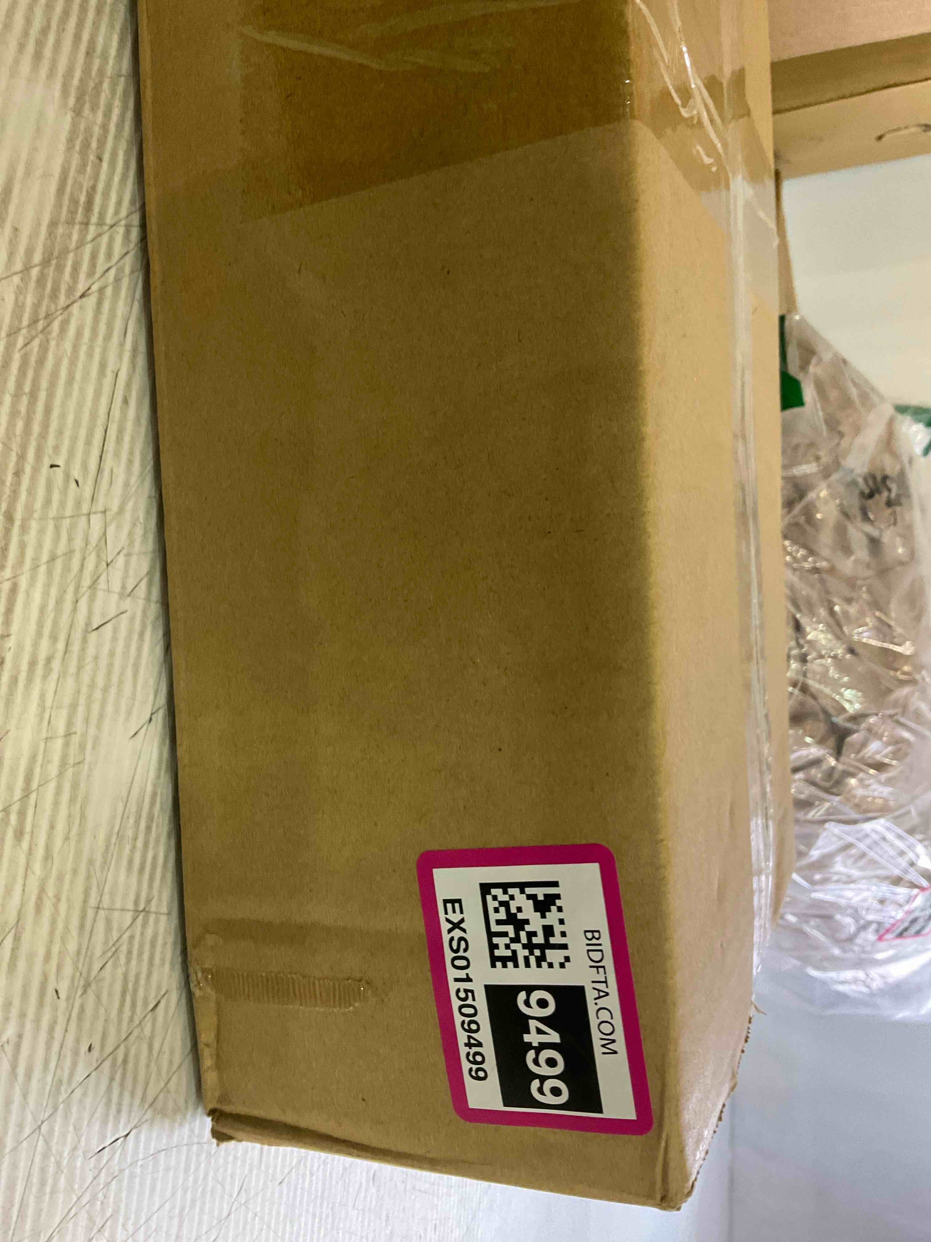 https://s3.amazonaws.com/lotting-images-prod/BargainHunt/EXS01509499_1719423520502.jpeg