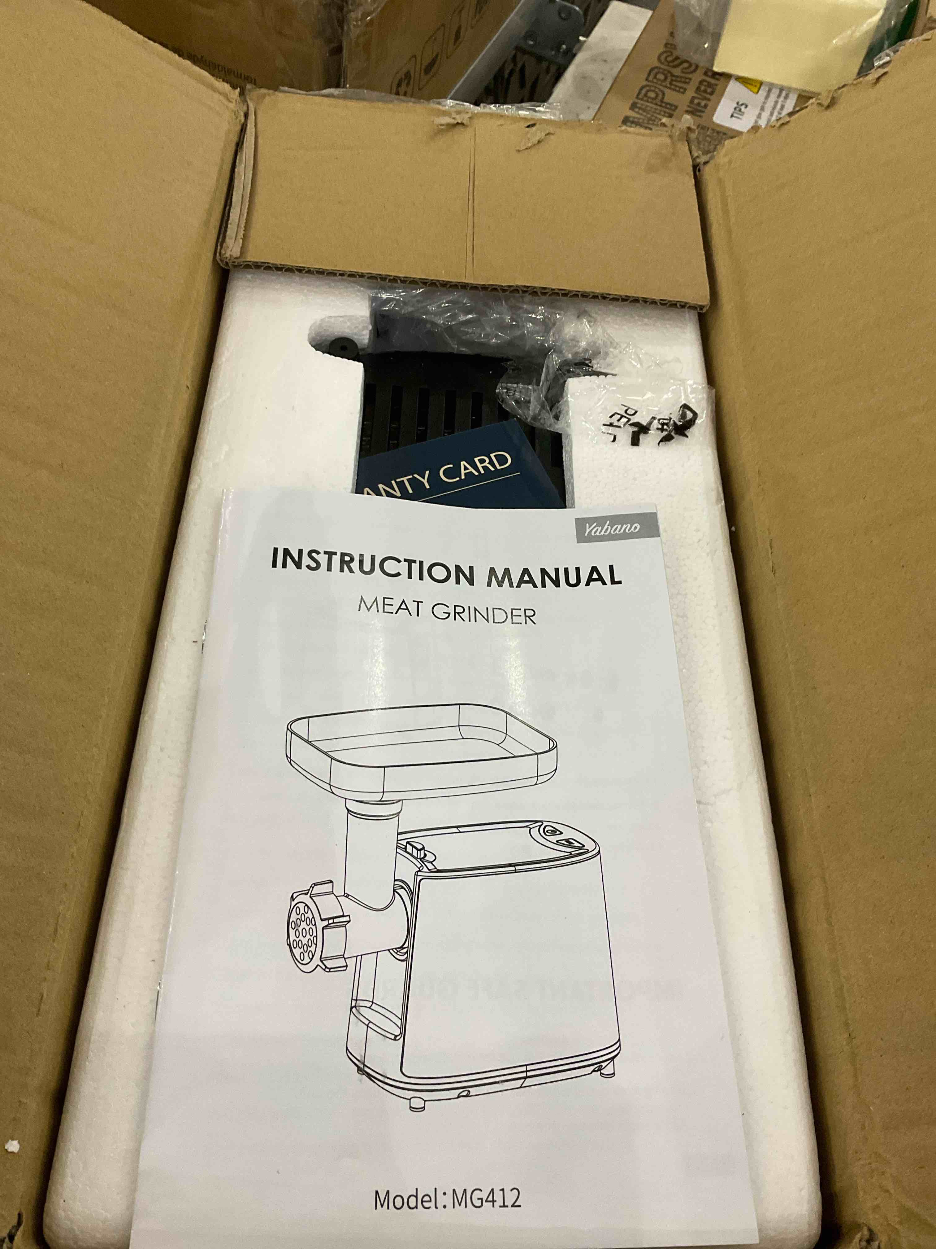 https://s3.amazonaws.com/lotting-images-prod/BargainHunt/EXS01509564_1716898068514.jpeg