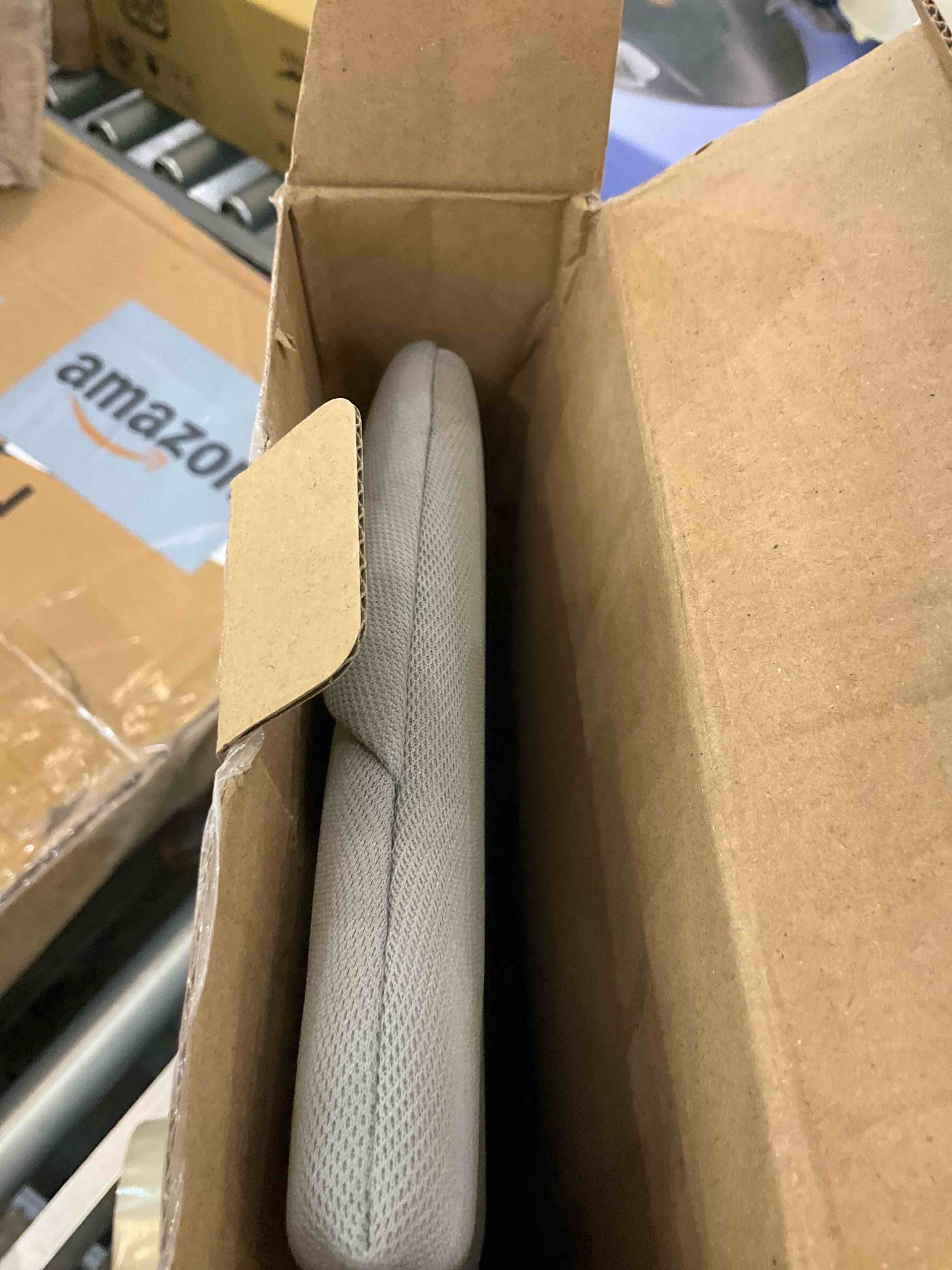 https://s3.amazonaws.com/lotting-images-prod/BargainHunt/EXS01509613_1716905616185.jpeg