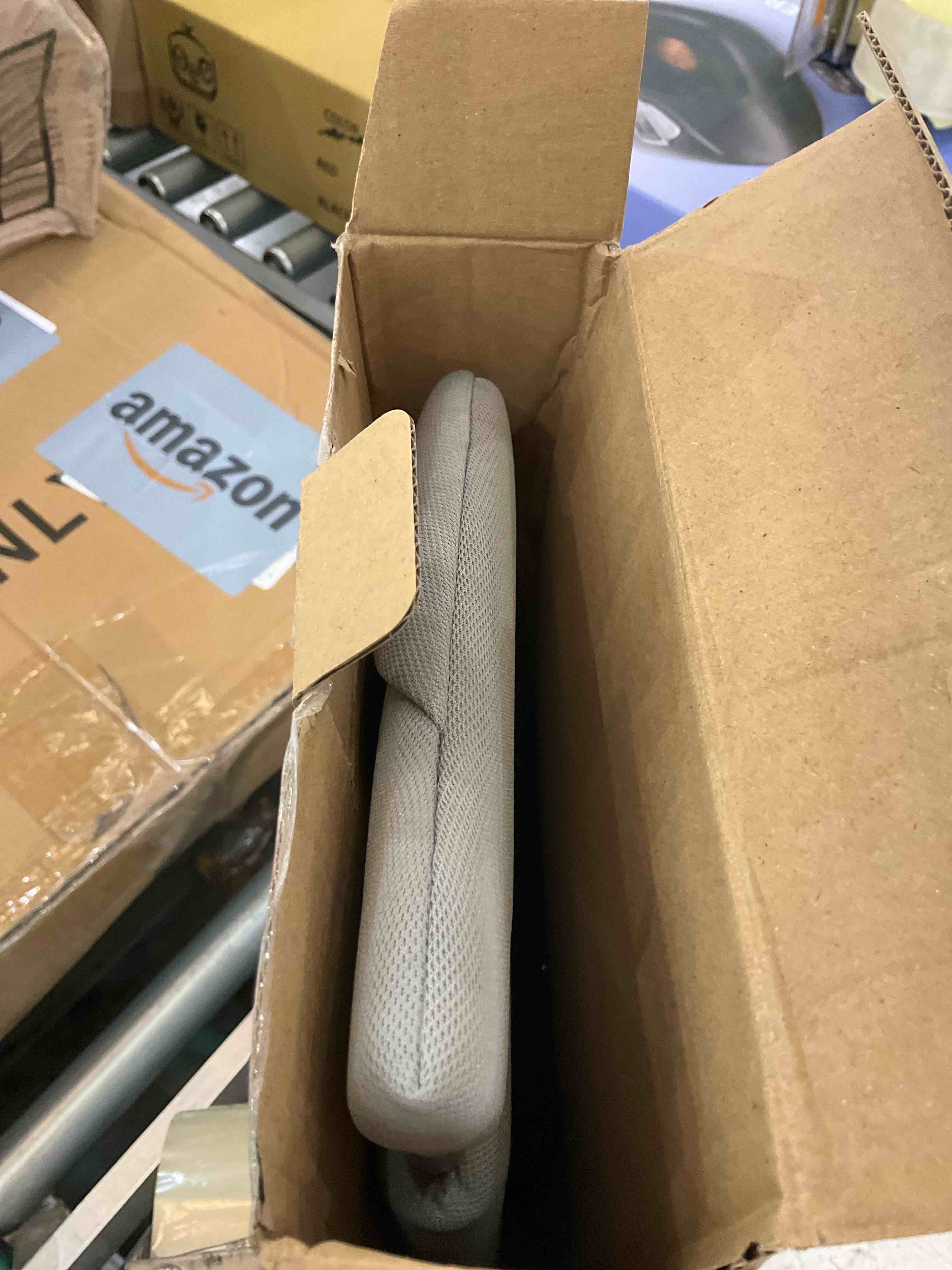 https://s3.amazonaws.com/lotting-images-prod/BargainHunt/EXS01509613_1716905618433.jpeg