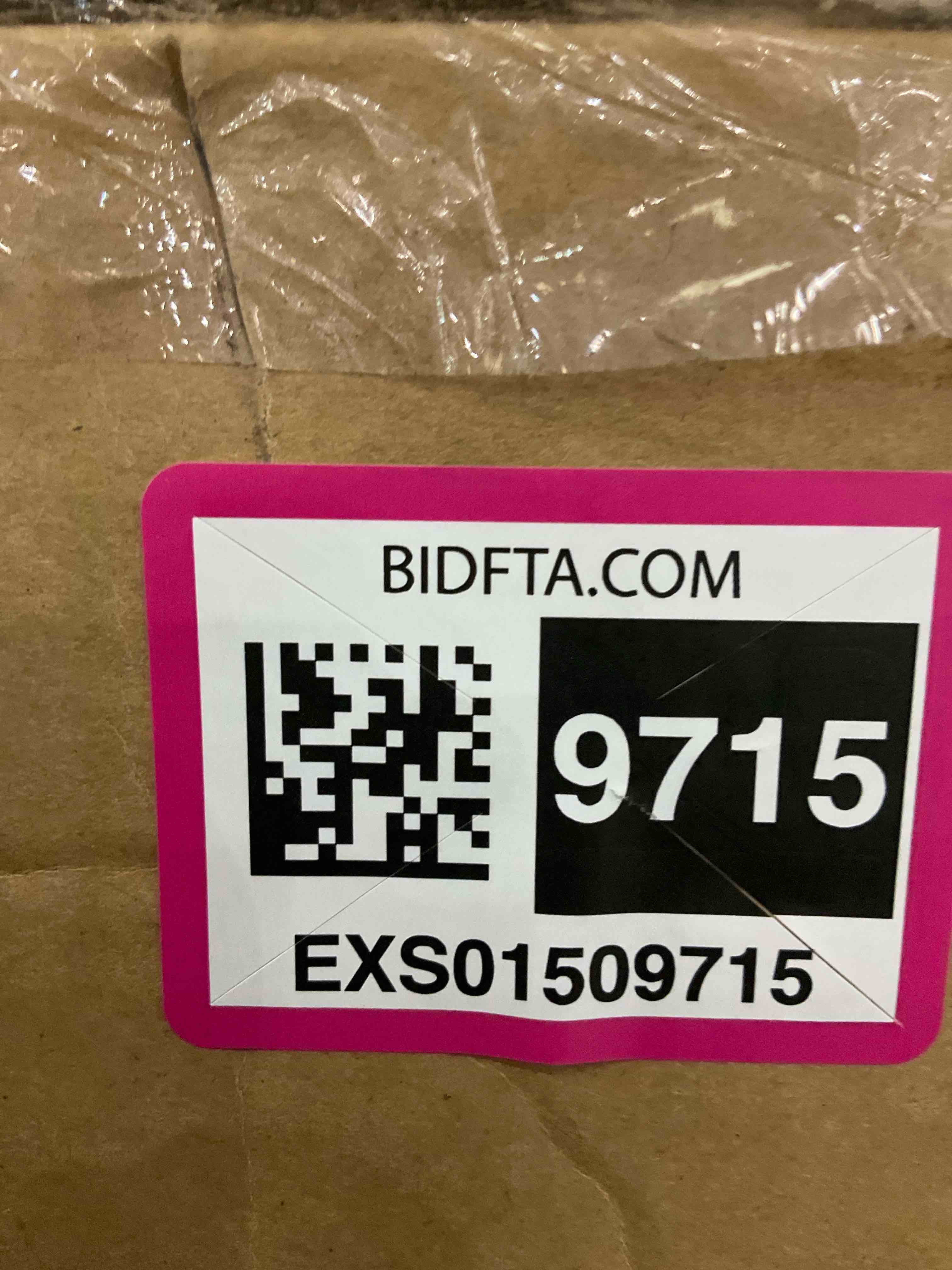https://s3.amazonaws.com/lotting-images-prod/BargainHunt/EXS01509715_1716923275050.jpeg