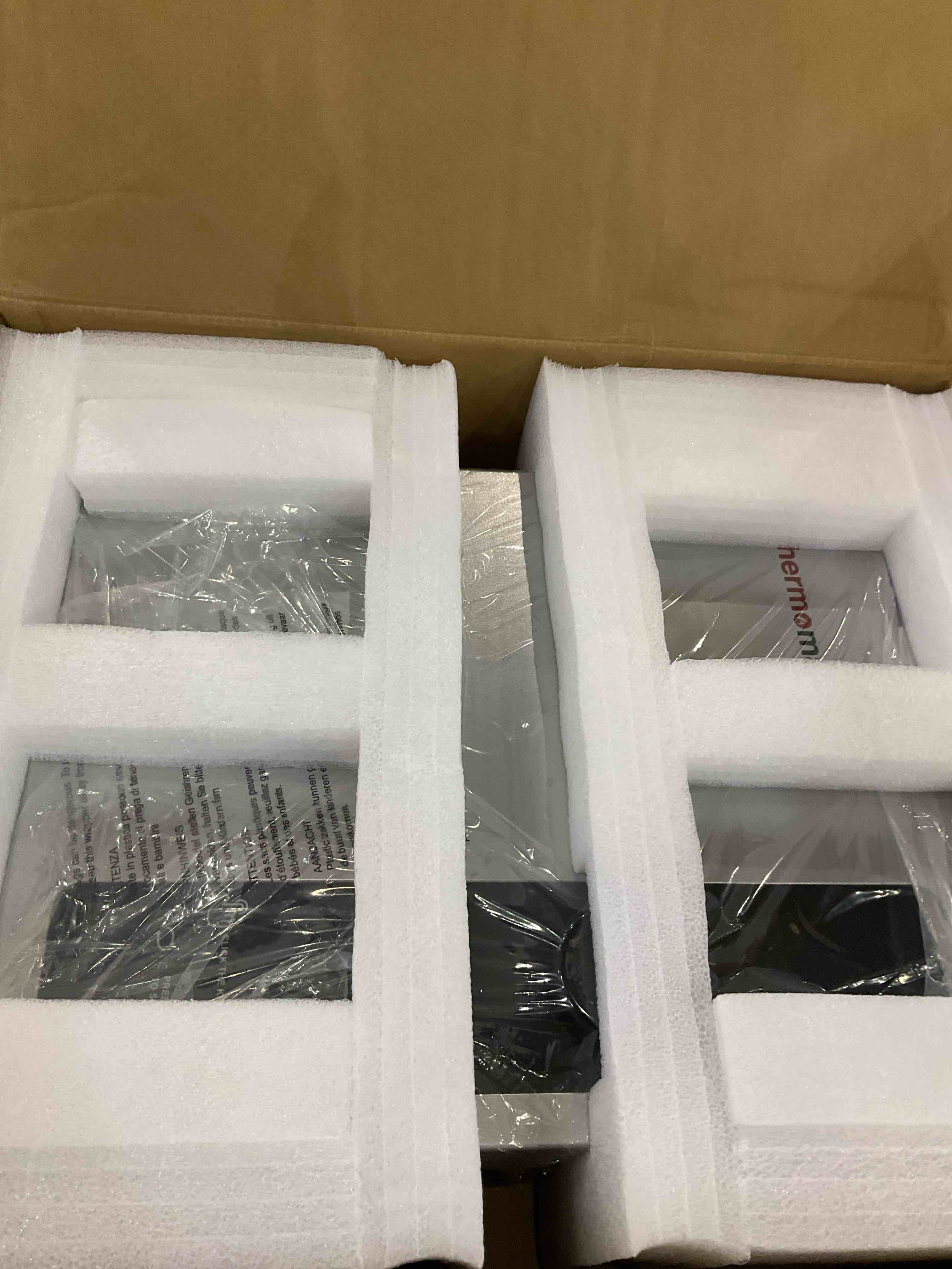 https://s3.amazonaws.com/lotting-images-prod/BargainHunt/EXS01509718_1716981646601.jpeg