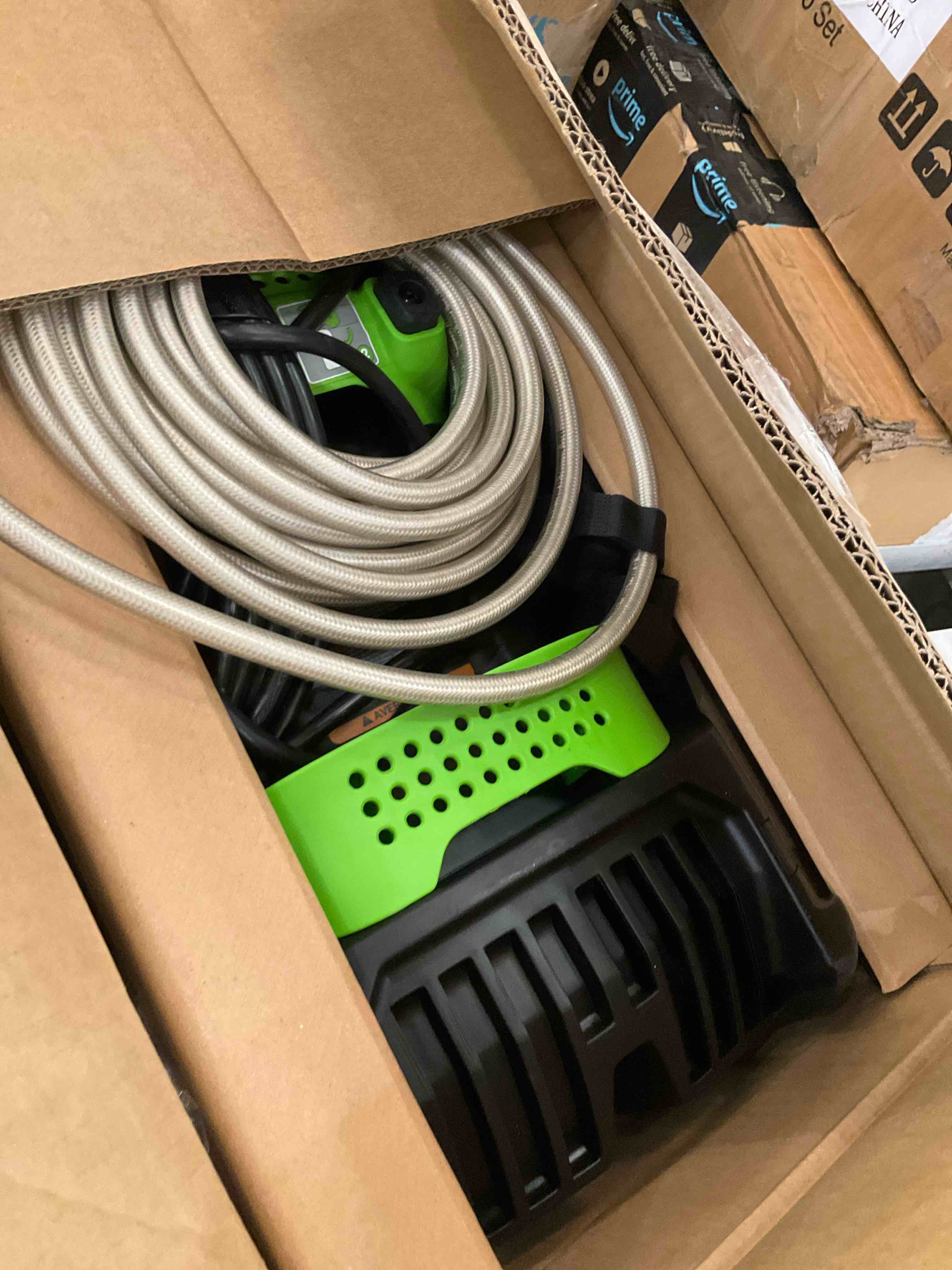 https://s3.amazonaws.com/lotting-images-prod/BargainHunt/EXS01509848_1717003396225.jpeg
