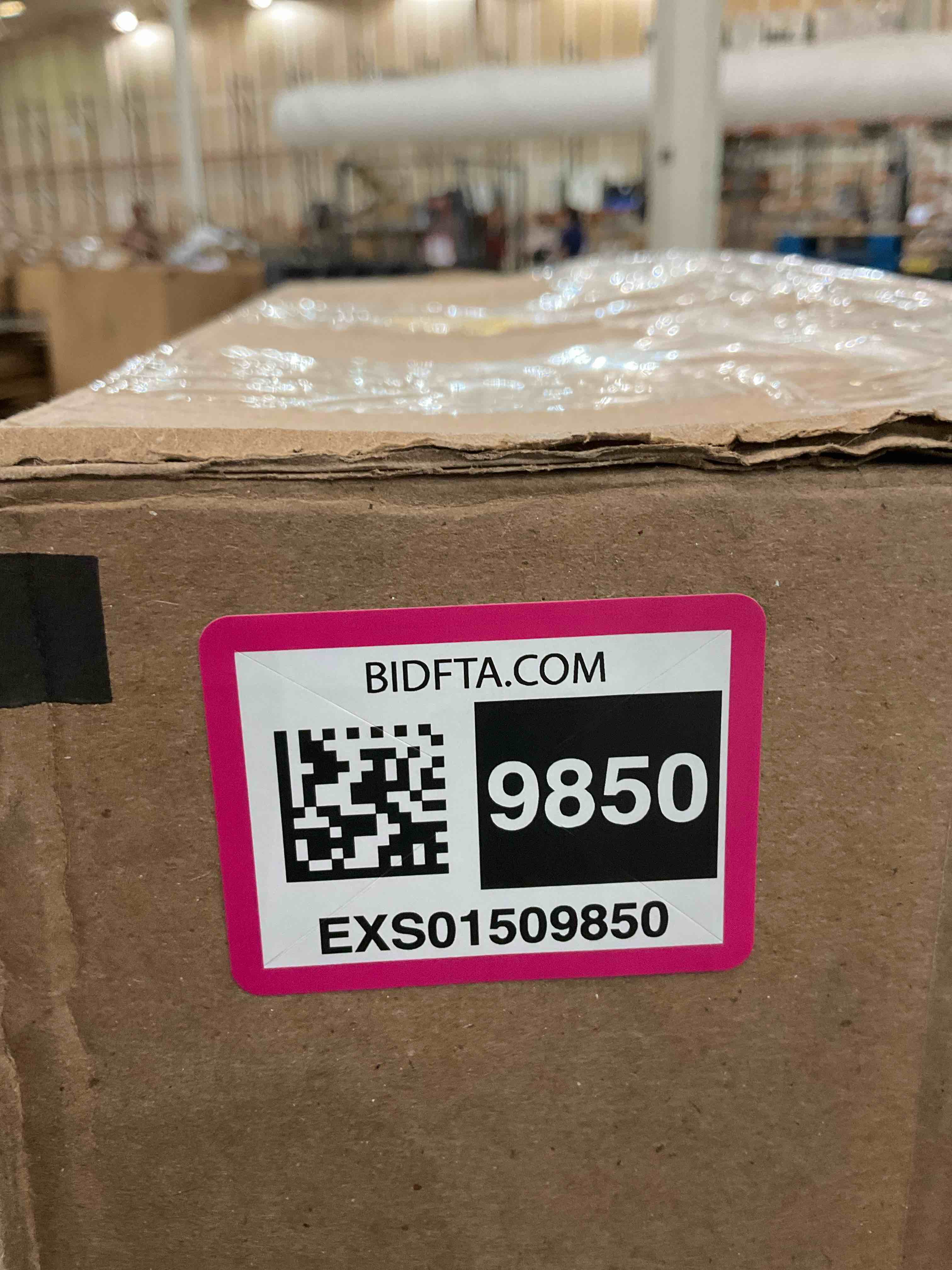 https://s3.amazonaws.com/lotting-images-prod/BargainHunt/EXS01509850_1717003637456.jpeg
