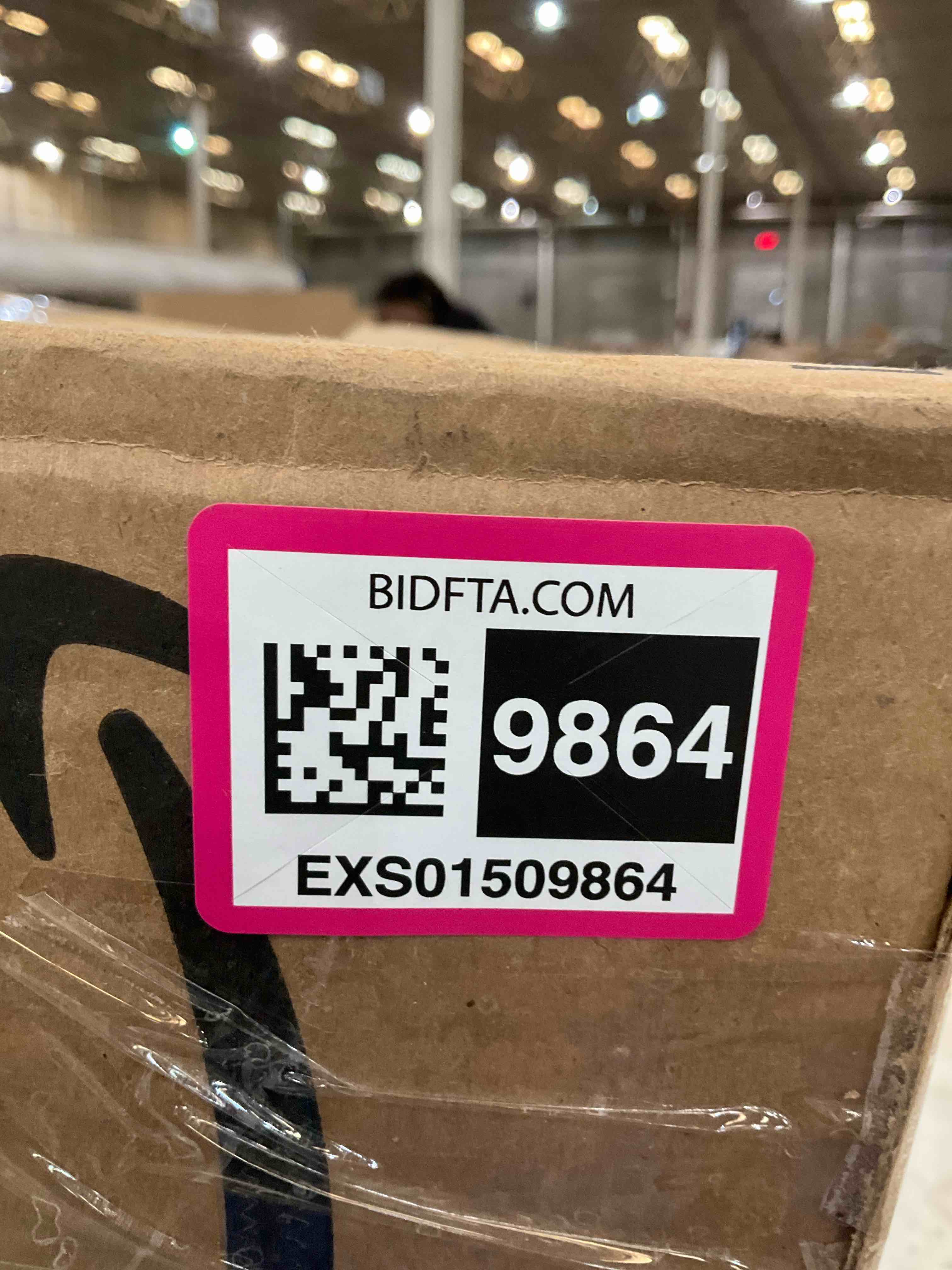 https://s3.amazonaws.com/lotting-images-prod/BargainHunt/EXS01509864_1717005203040.jpeg