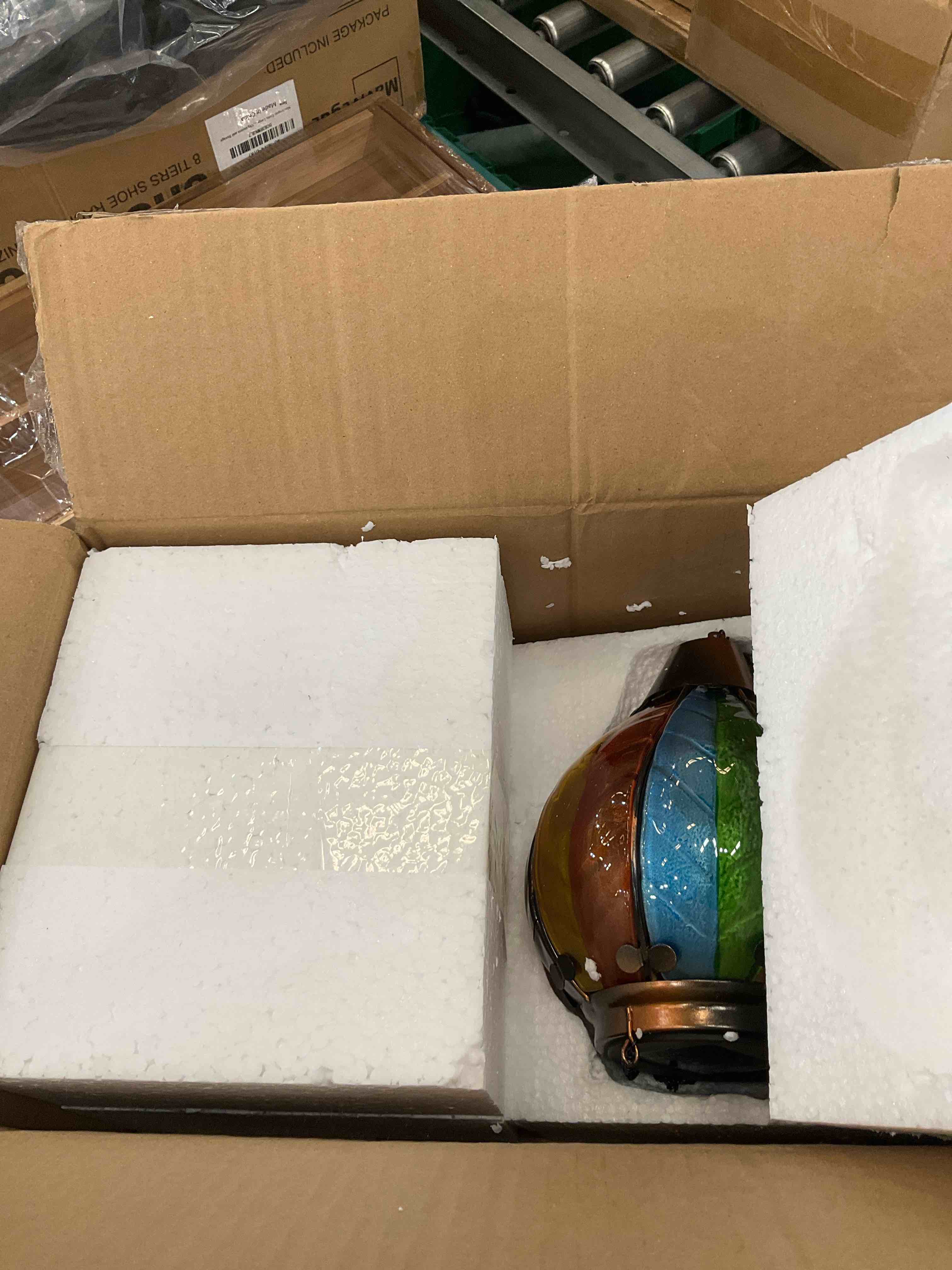 https://s3.amazonaws.com/lotting-images-prod/BargainHunt/EXS01509868_1717007154377.jpeg
