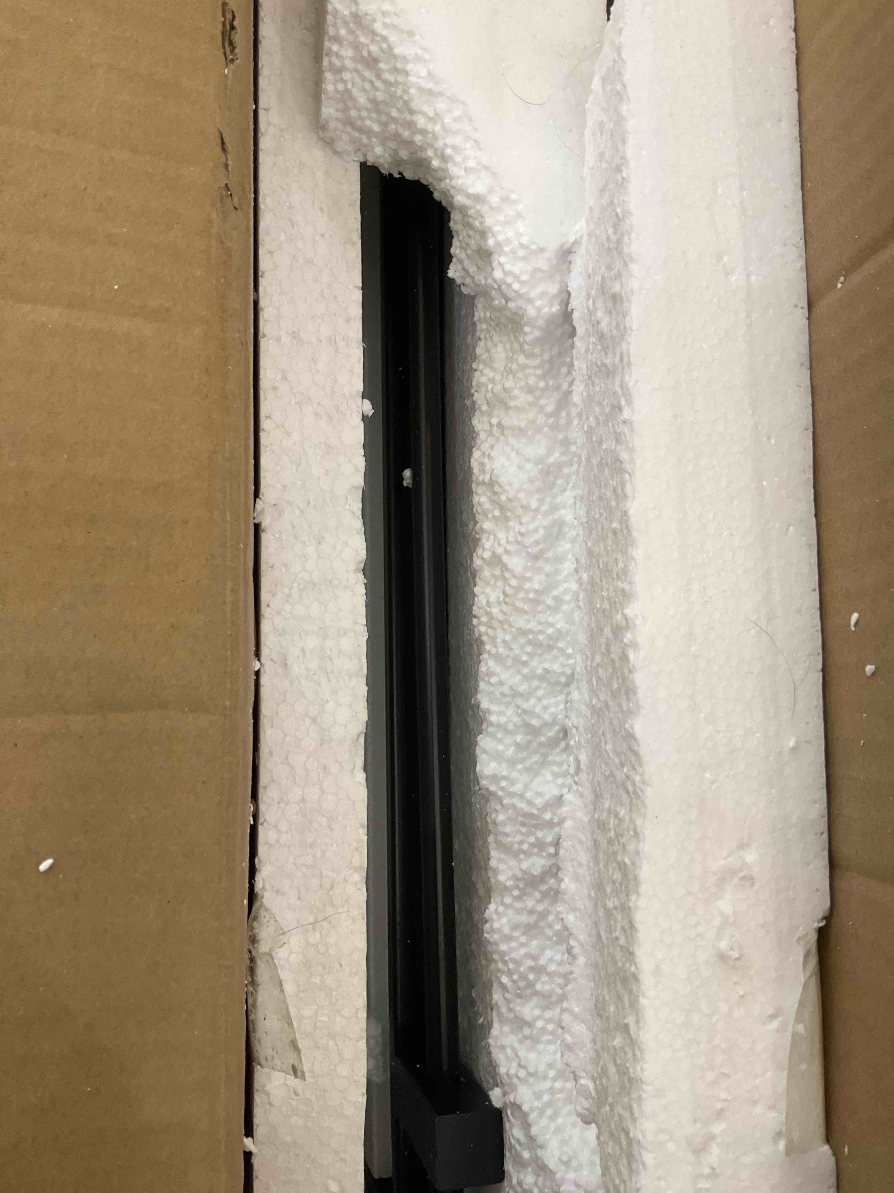 https://s3.amazonaws.com/lotting-images-prod/BargainHunt/EXS01509985_1717081588088.jpeg