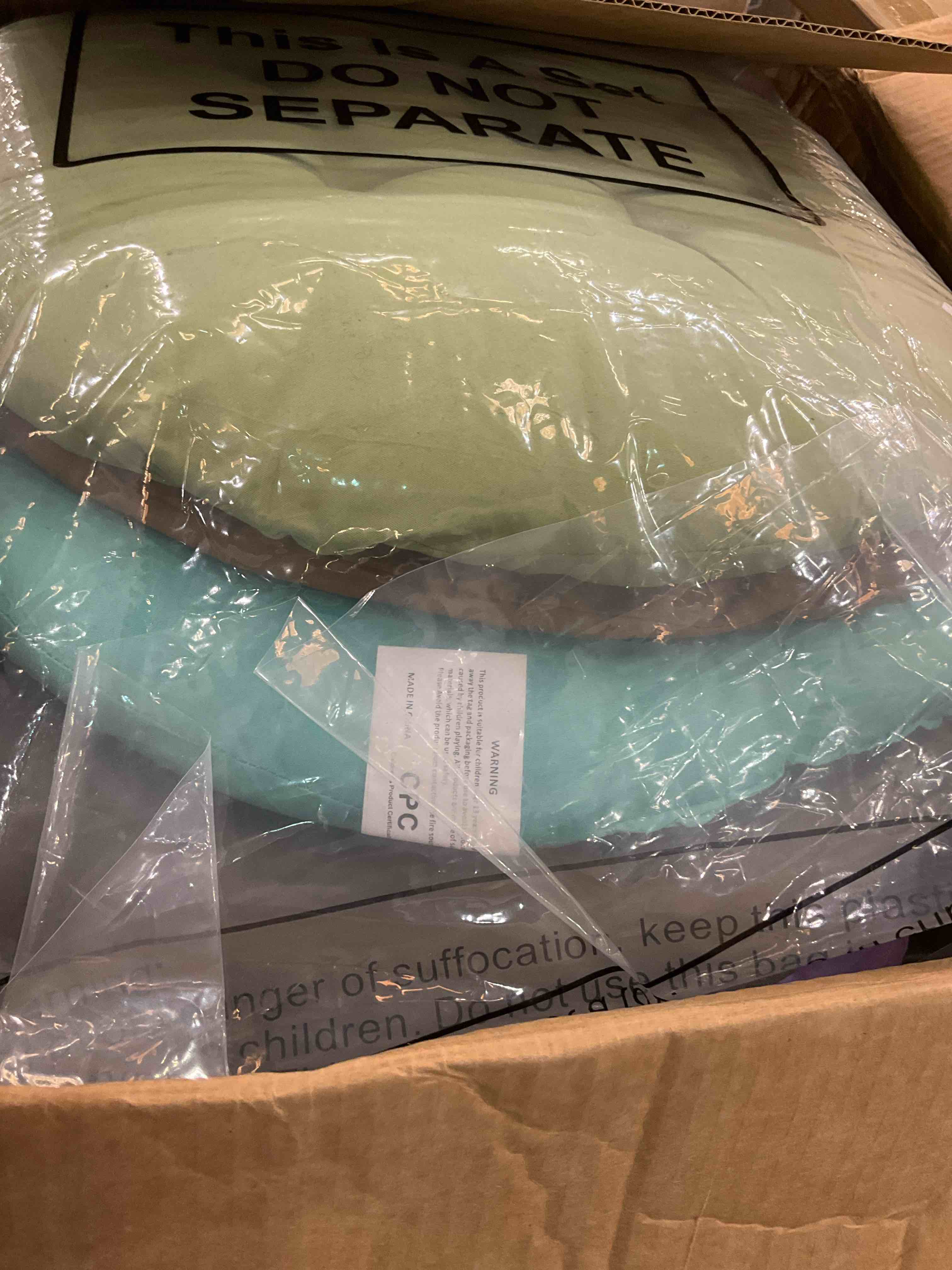 https://s3.amazonaws.com/lotting-images-prod/BargainHunt/EXS01510045_1717436146547.jpeg