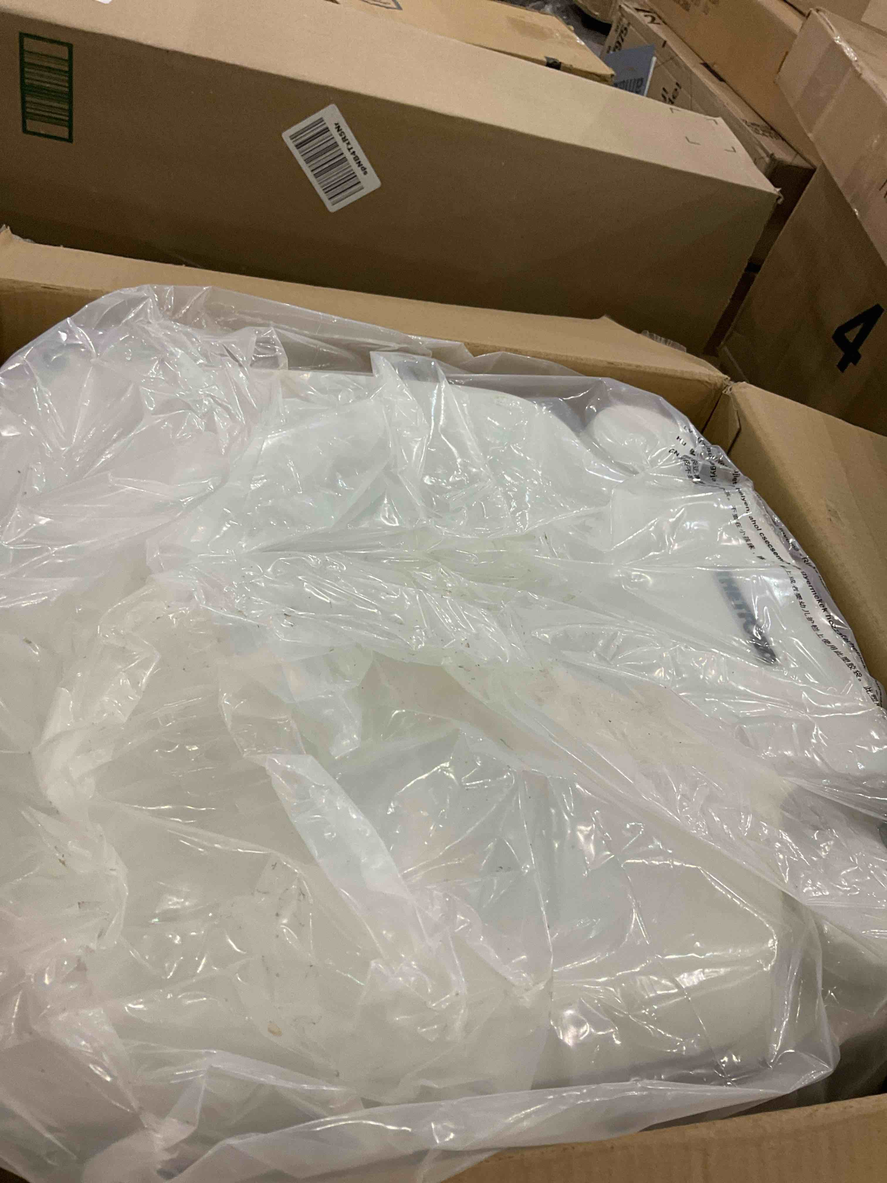 https://s3.amazonaws.com/lotting-images-prod/BargainHunt/EXS01510119_1717502792872.jpeg