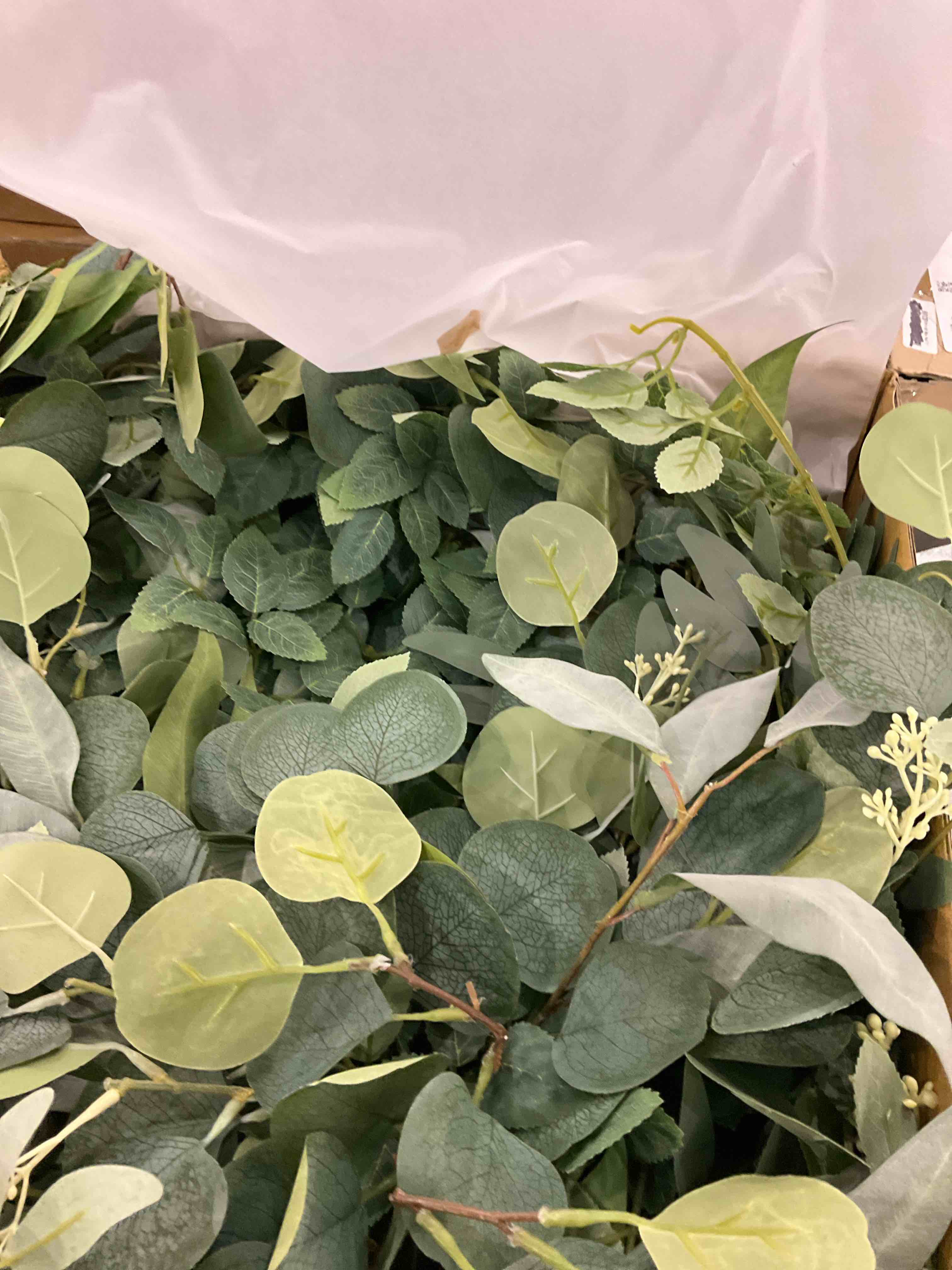 https://s3.amazonaws.com/lotting-images-prod/BargainHunt/EXS01510330_1717590342850.jpeg