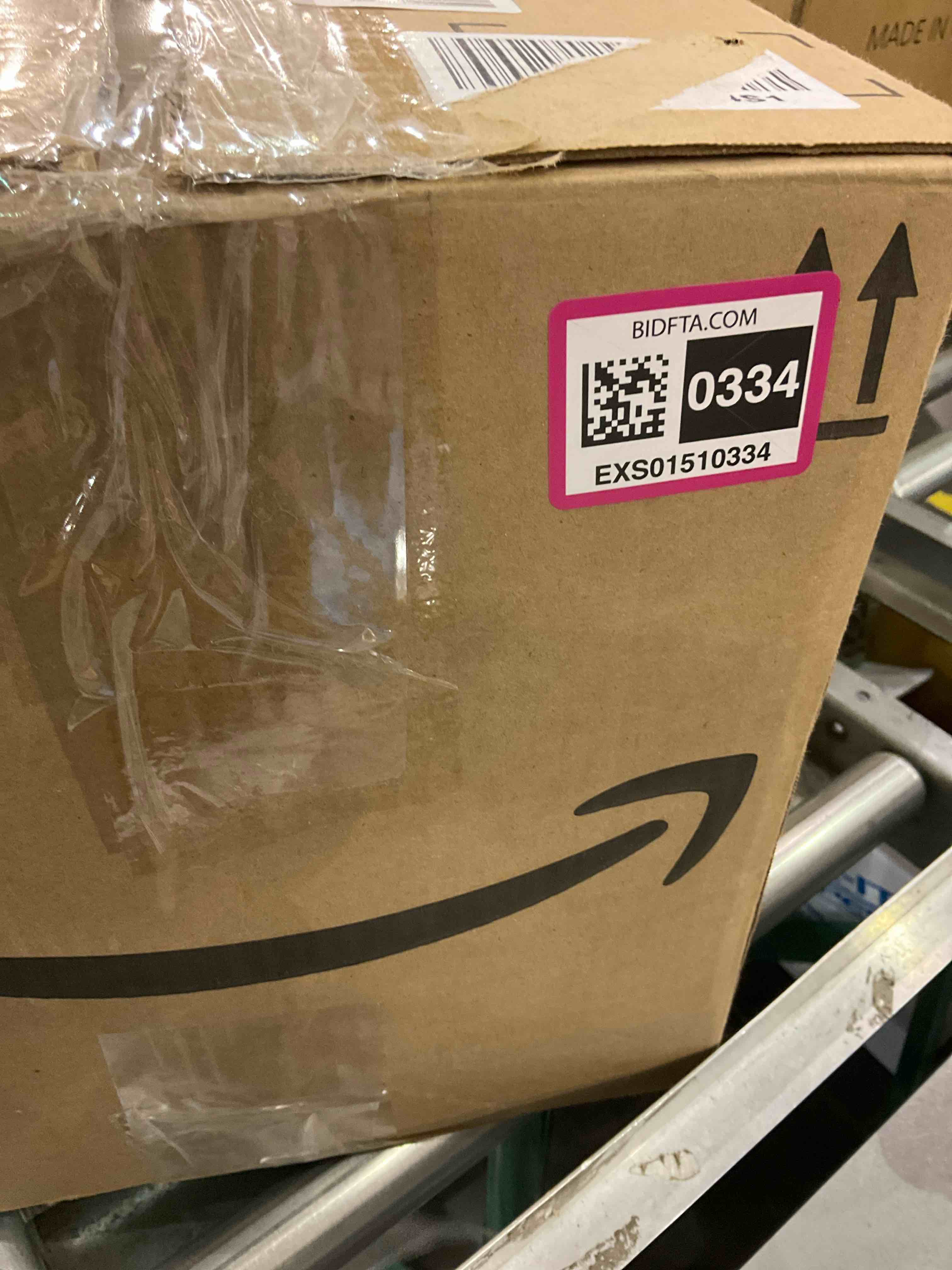 https://s3.amazonaws.com/lotting-images-prod/BargainHunt/EXS01510334_1717590666480.jpeg