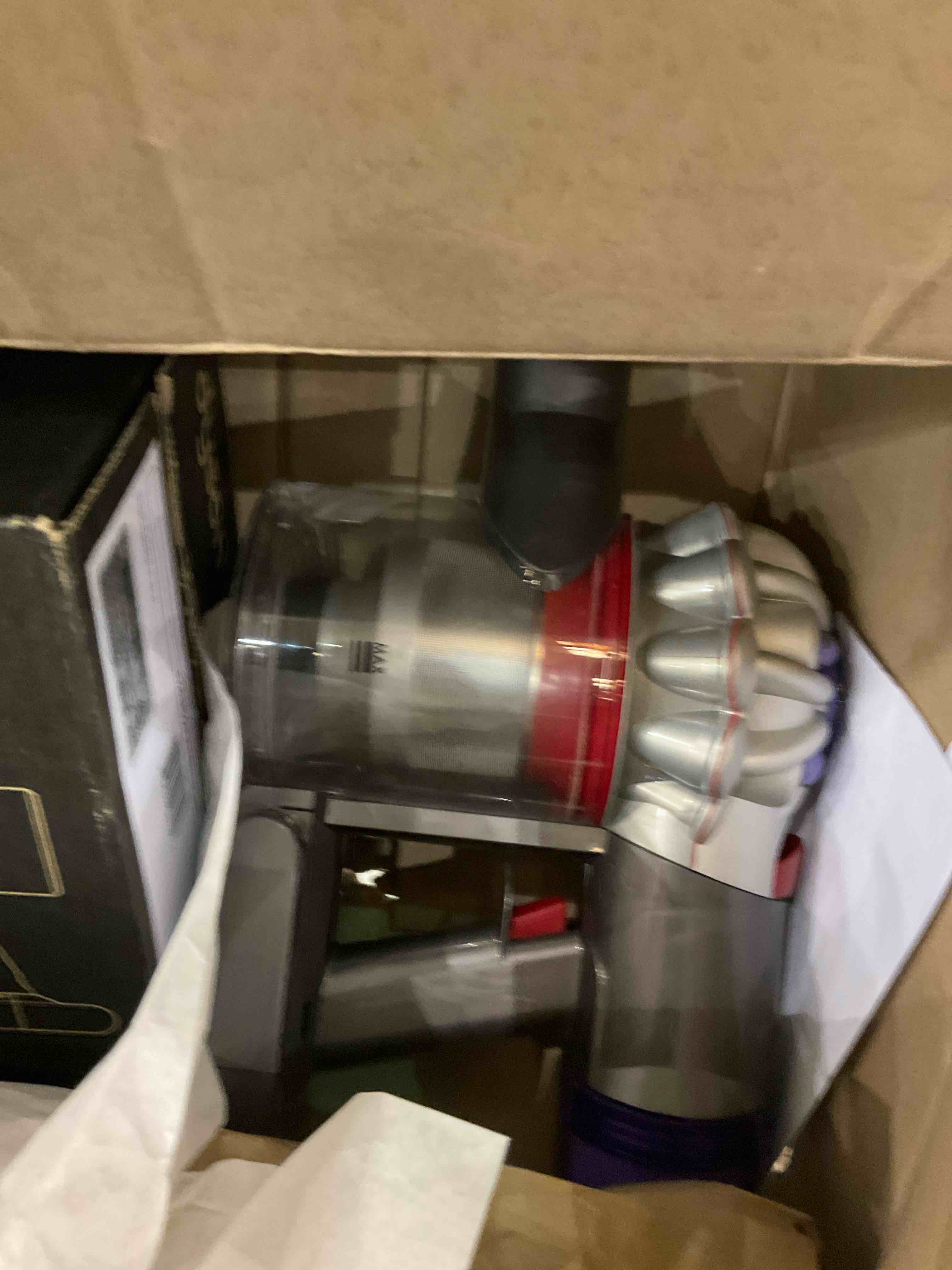 https://s3.amazonaws.com/lotting-images-prod/BargainHunt/EXS01510442_1717606951266.jpeg