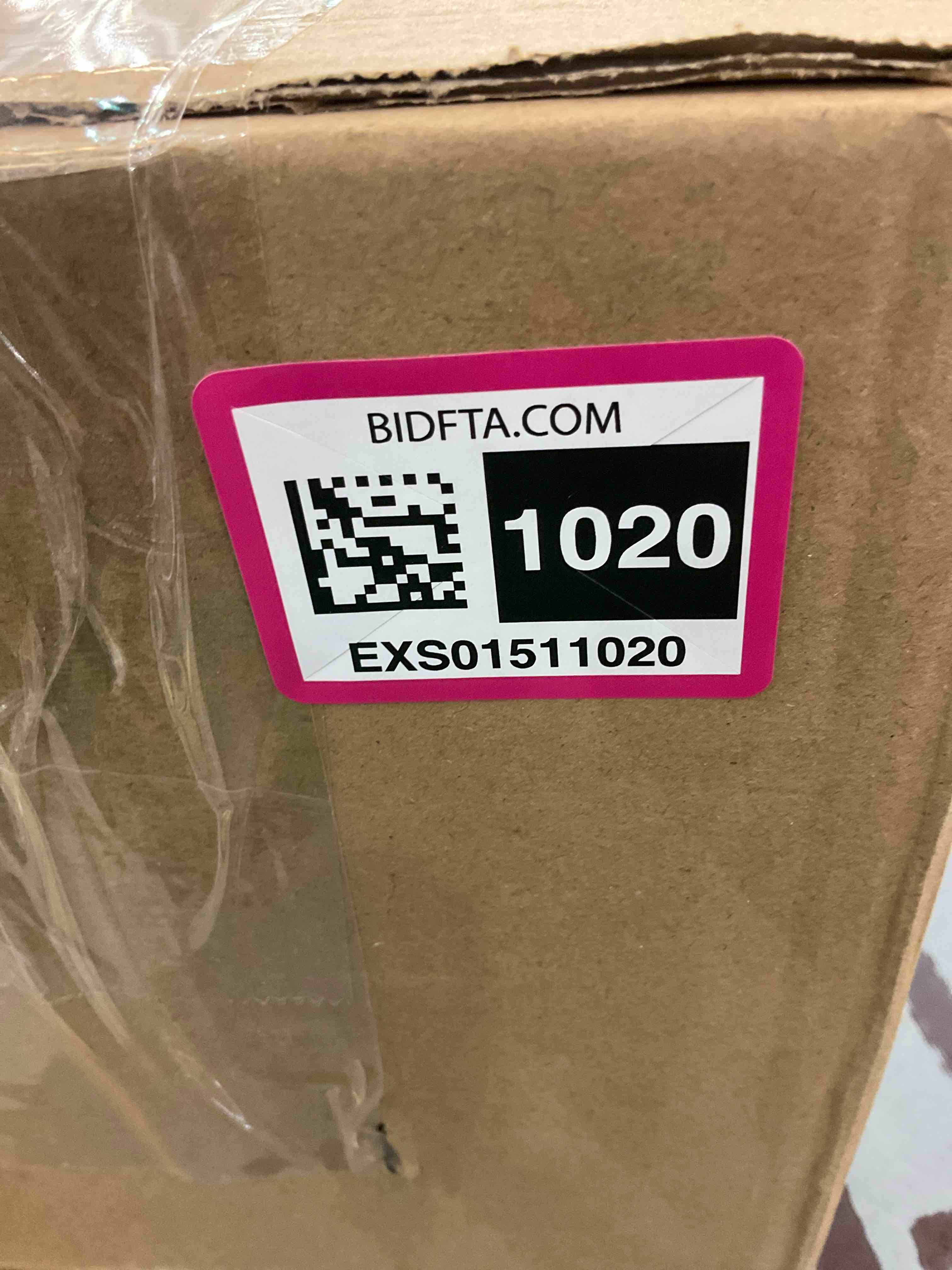 https://s3.amazonaws.com/lotting-images-prod/BargainHunt/EXS01511020_1716907878821.jpeg