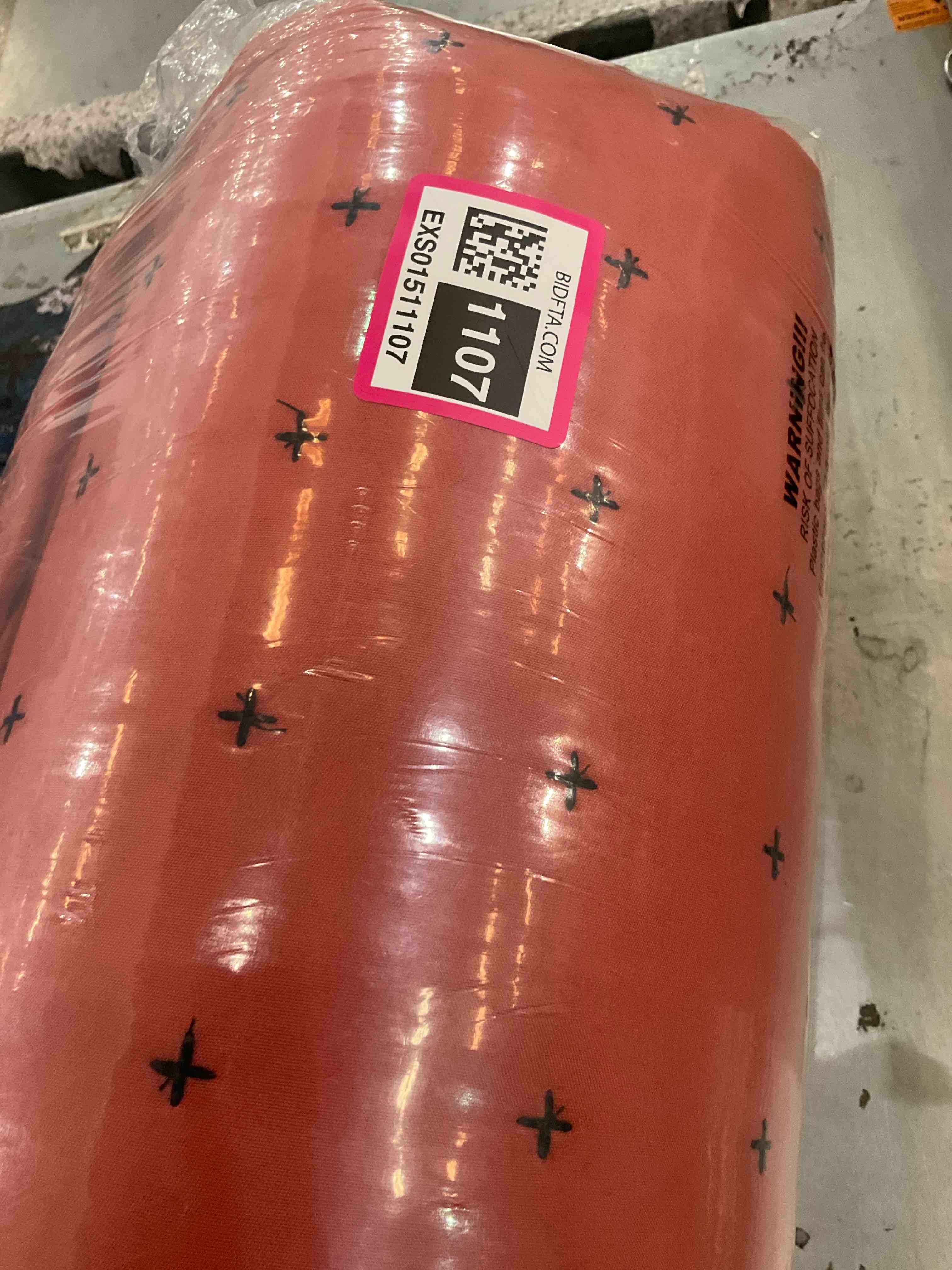 https://s3.amazonaws.com/lotting-images-prod/BargainHunt/EXS01511107_1716922181502.jpeg