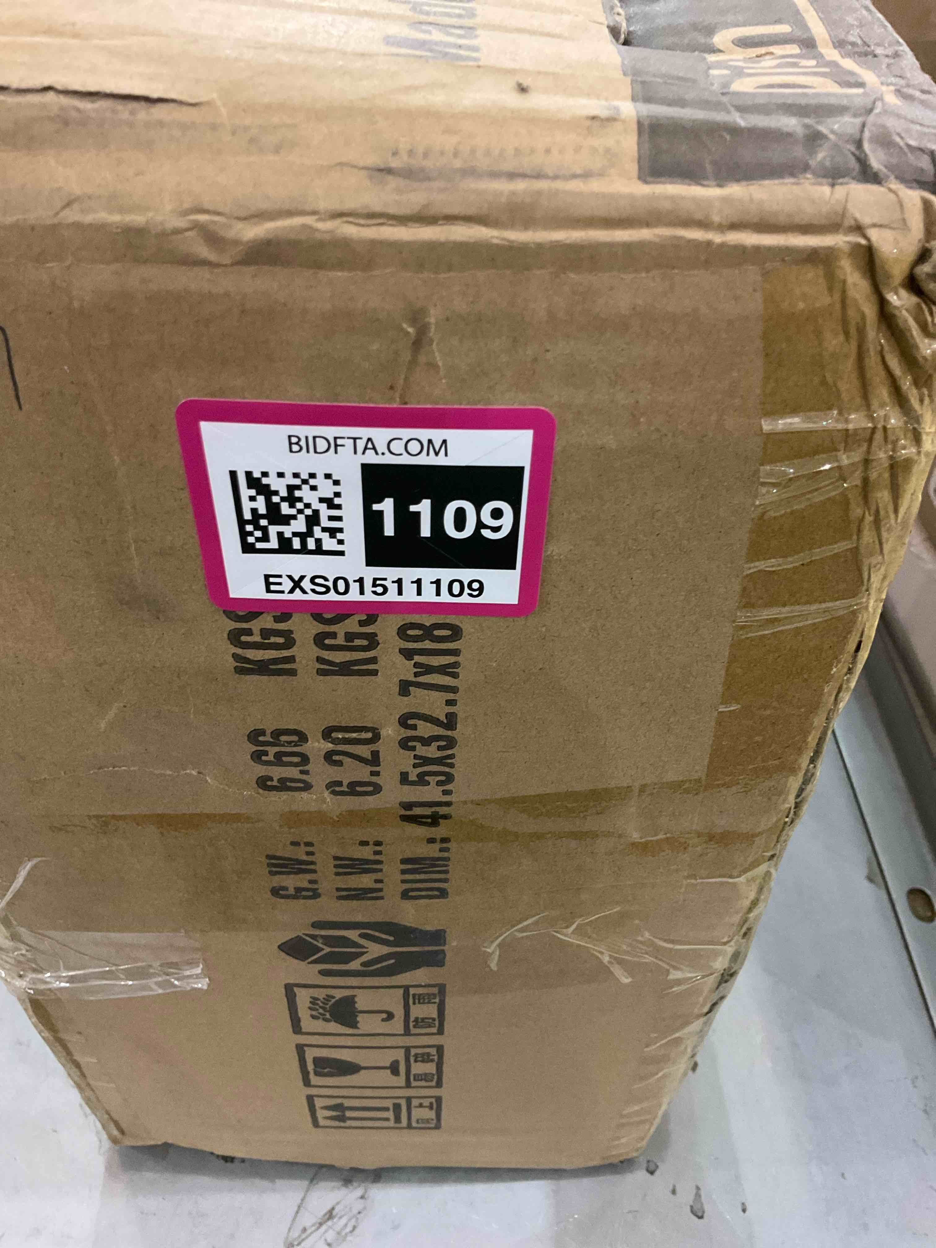 https://s3.amazonaws.com/lotting-images-prod/BargainHunt/EXS01511109_1716922394917.jpeg