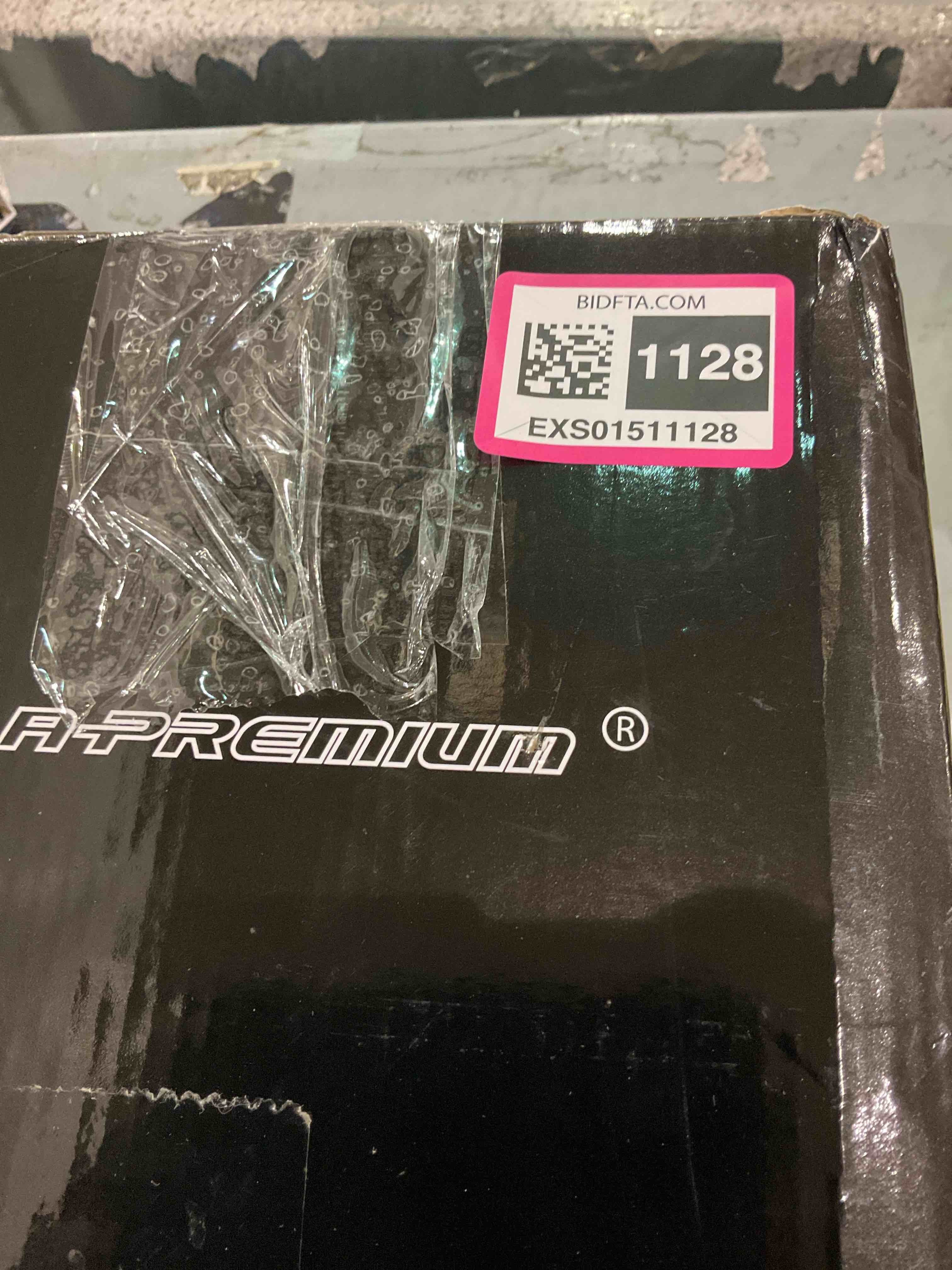 https://s3.amazonaws.com/lotting-images-prod/BargainHunt/EXS01511128_1716981801459.jpeg