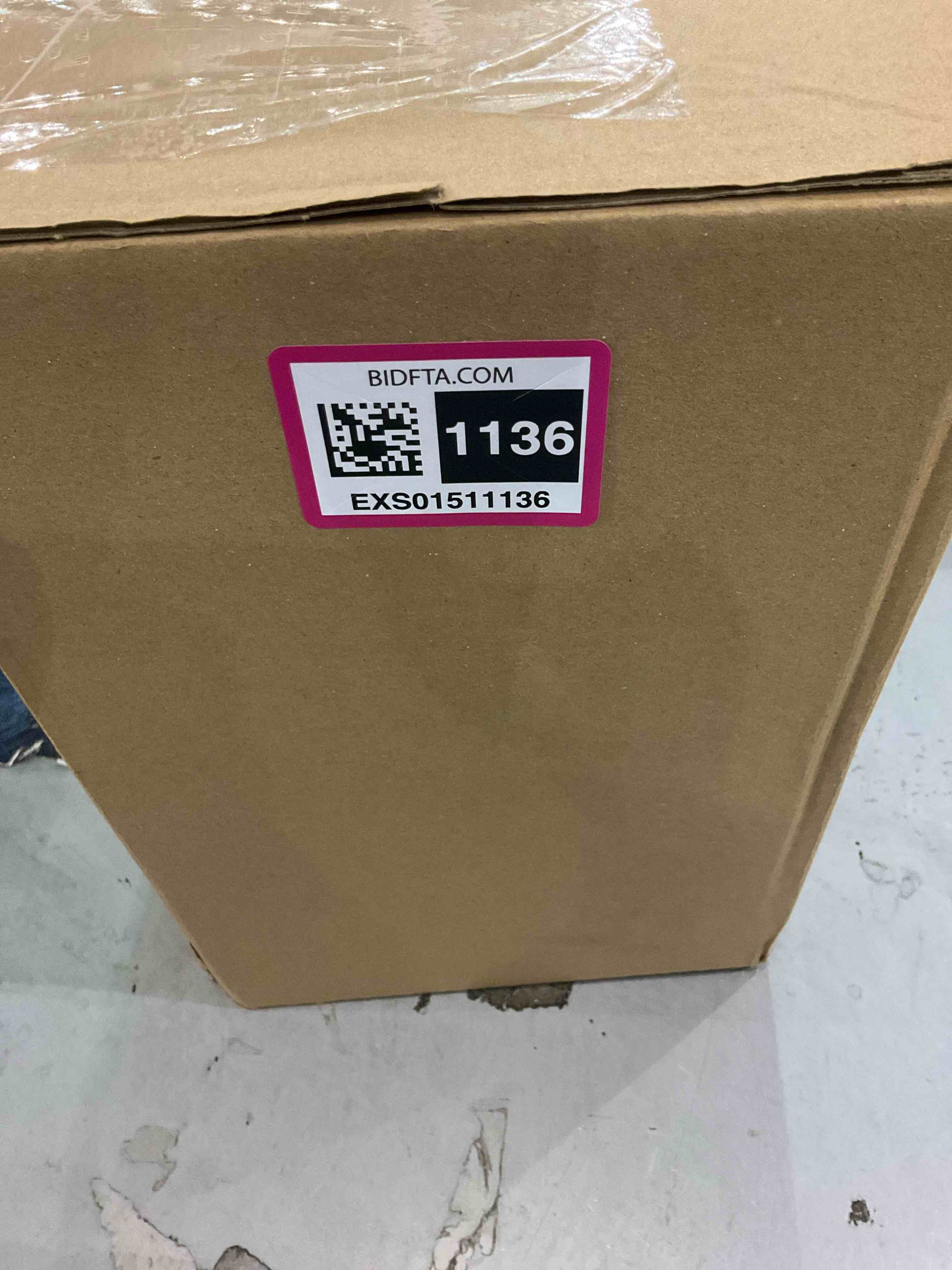 https://s3.amazonaws.com/lotting-images-prod/BargainHunt/EXS01511136_1716982433276.jpeg