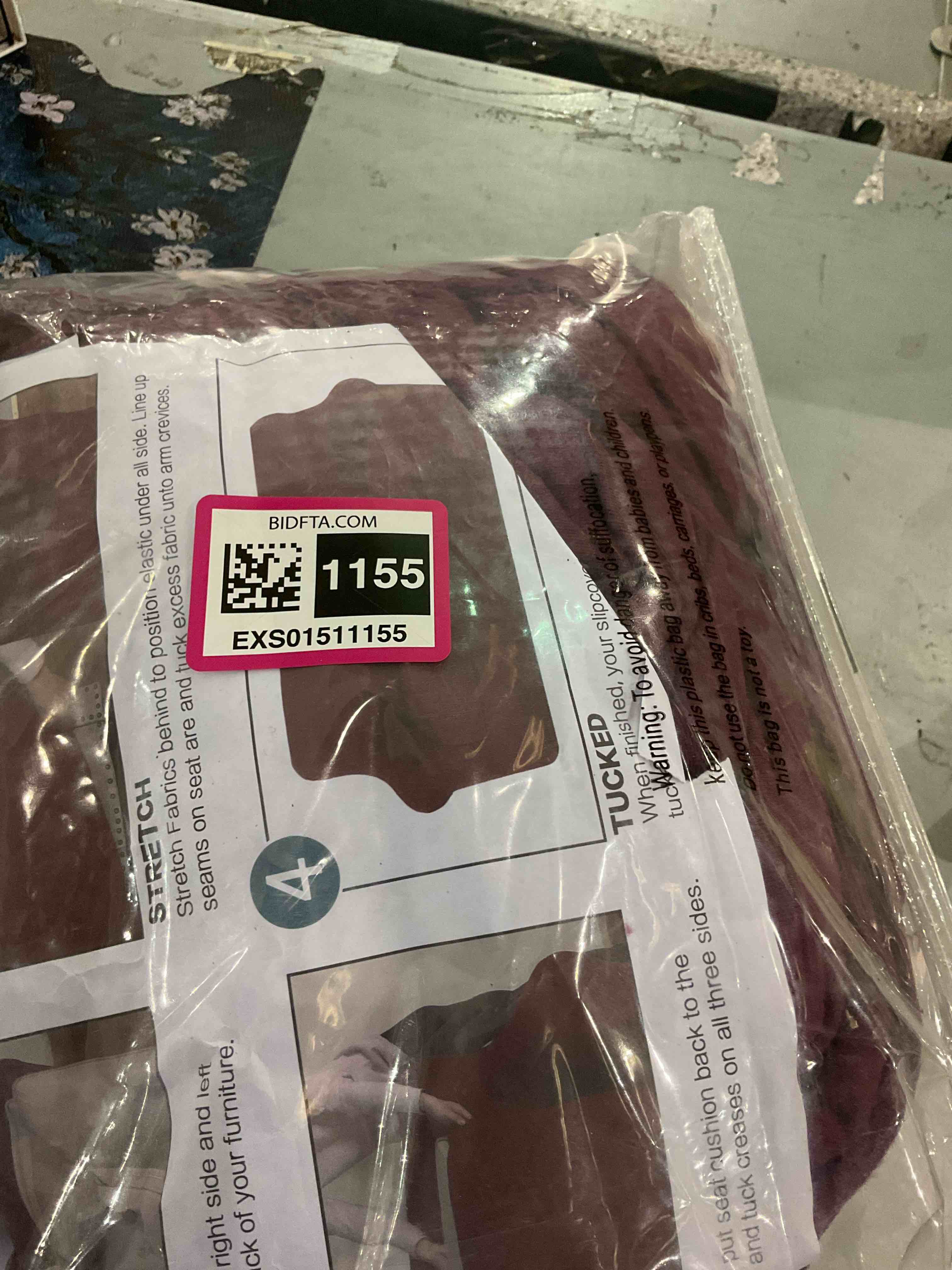 https://s3.amazonaws.com/lotting-images-prod/BargainHunt/EXS01511155_1716983623645.jpeg