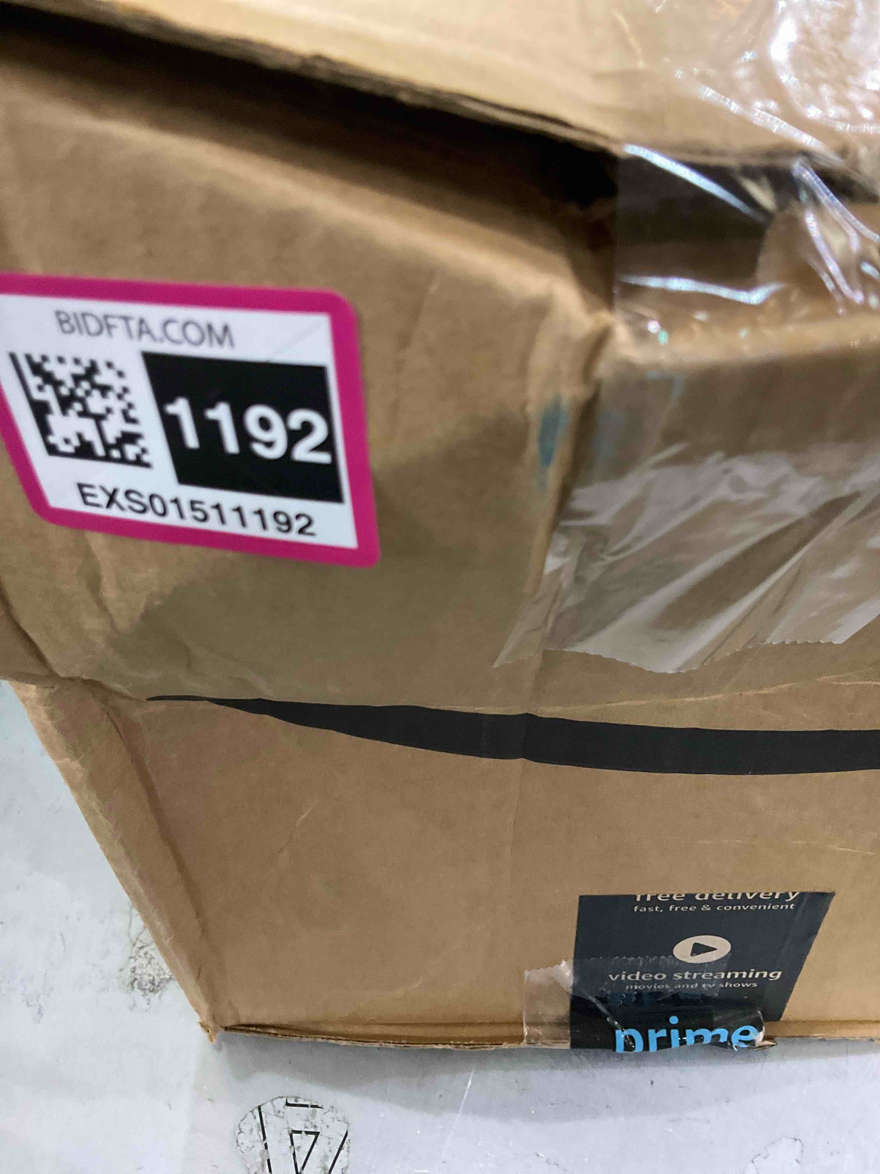 https://s3.amazonaws.com/lotting-images-prod/BargainHunt/EXS01511192_1716986949626.jpeg